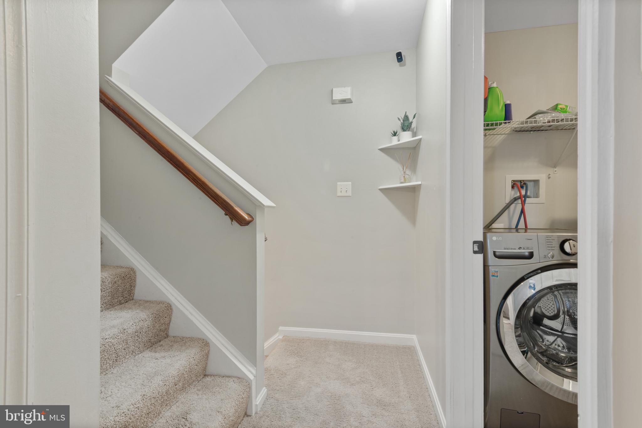 WELLINGTON TRACE - Residential