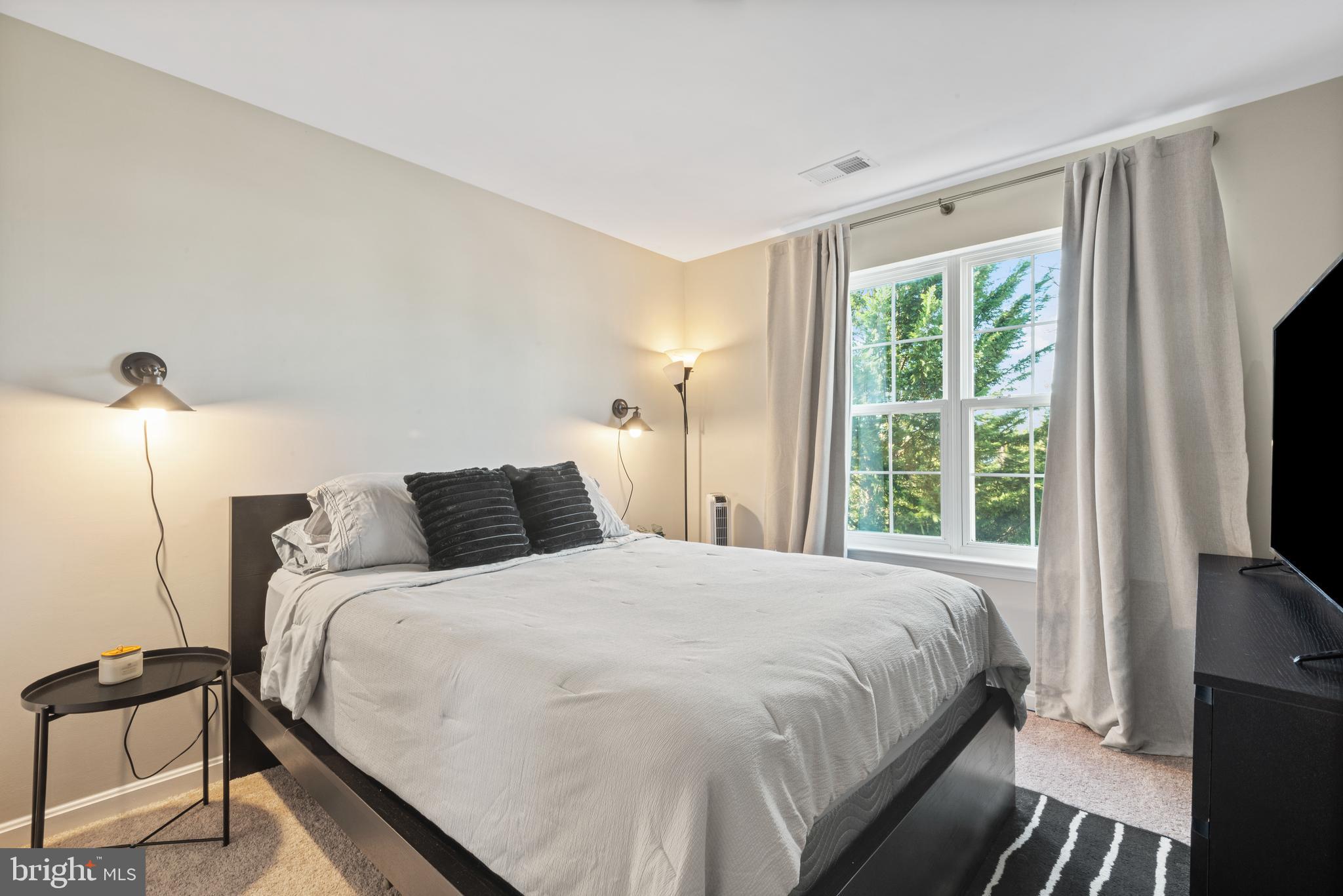 WELLINGTON TRACE - Residential