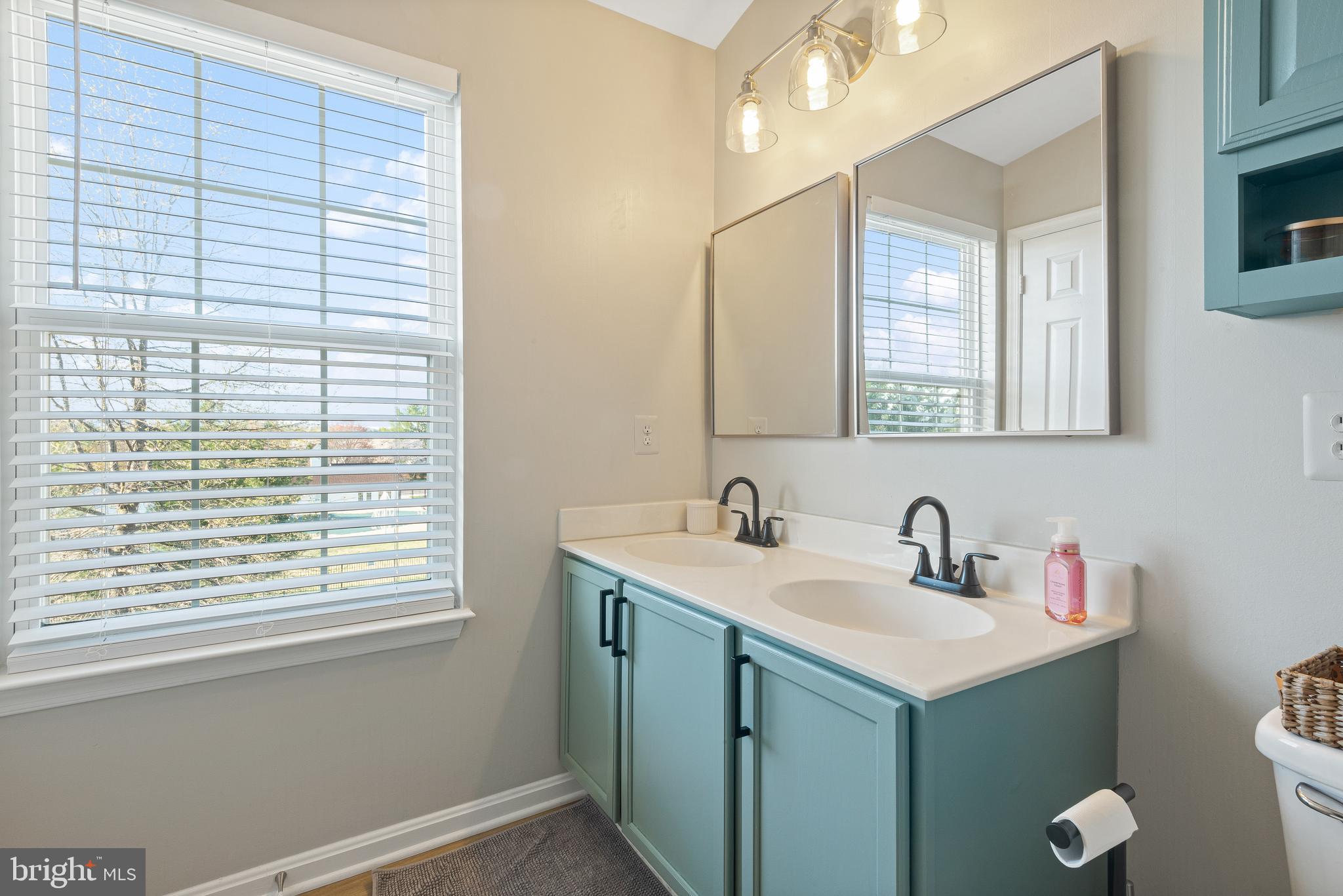 WELLINGTON TRACE - Residential