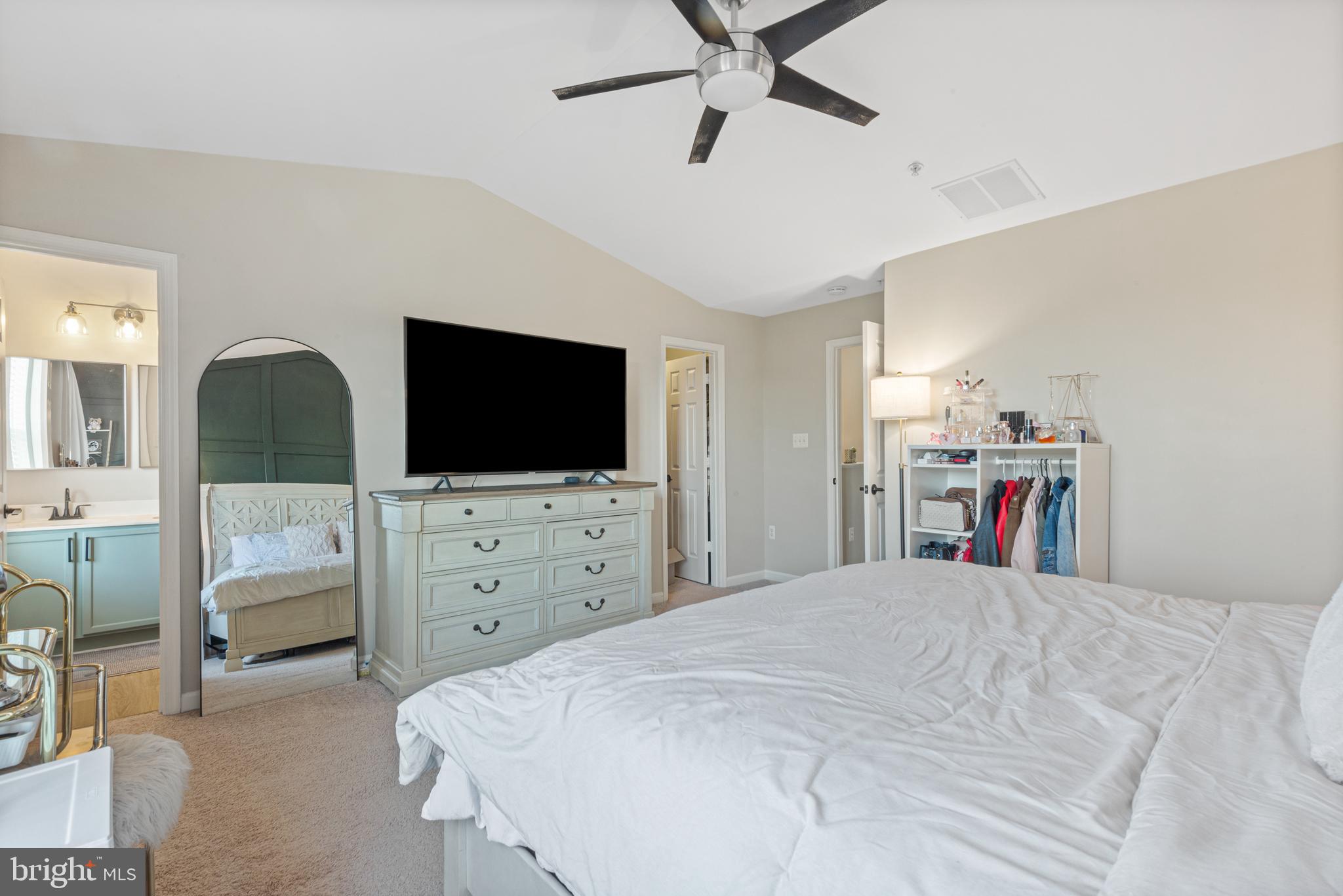 WELLINGTON TRACE - Residential