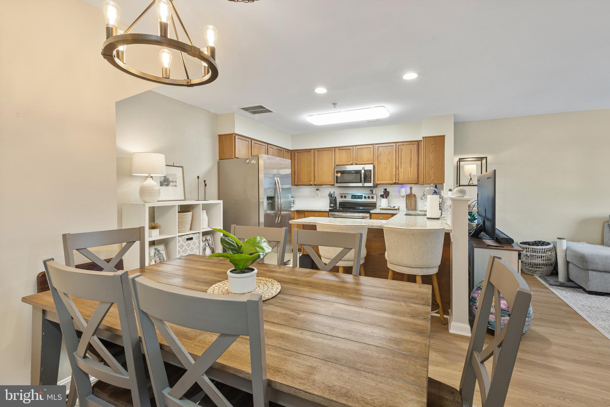 WELLINGTON TRACE - Residential