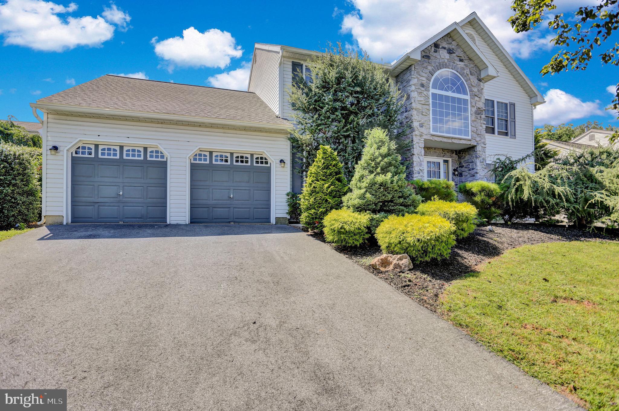 COUNTRY CLUB RUN - Residential