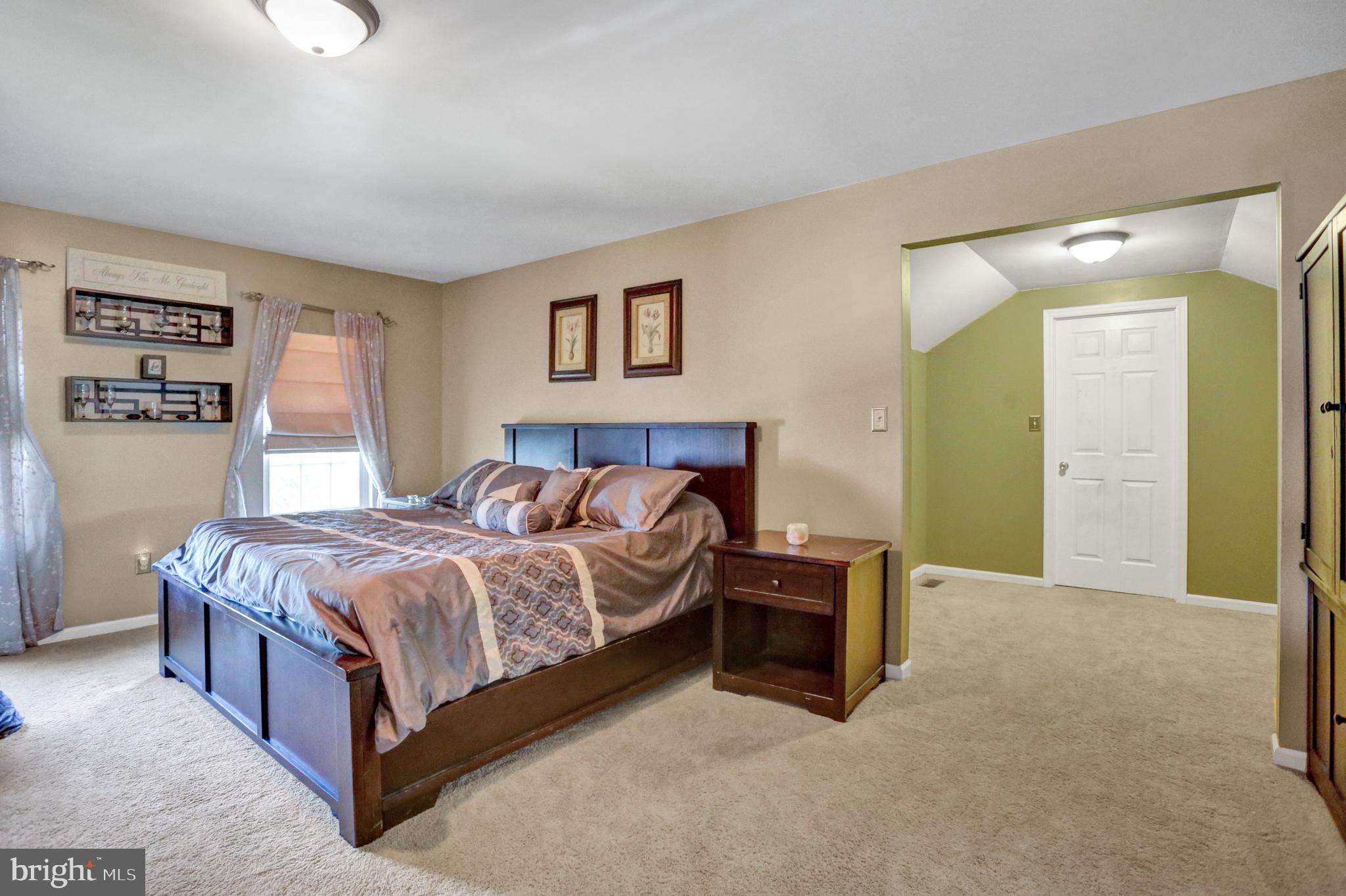 COUNTRY CLUB RUN - Residential