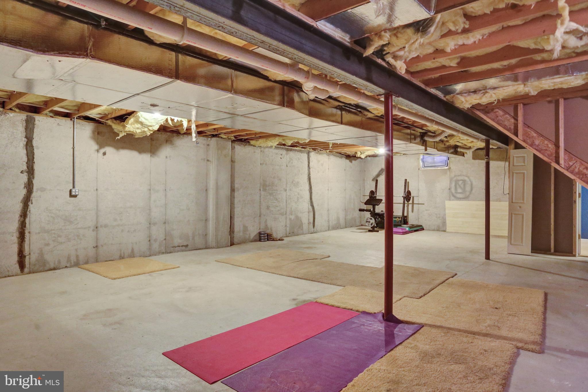 COUNTRY CLUB RUN - Residential