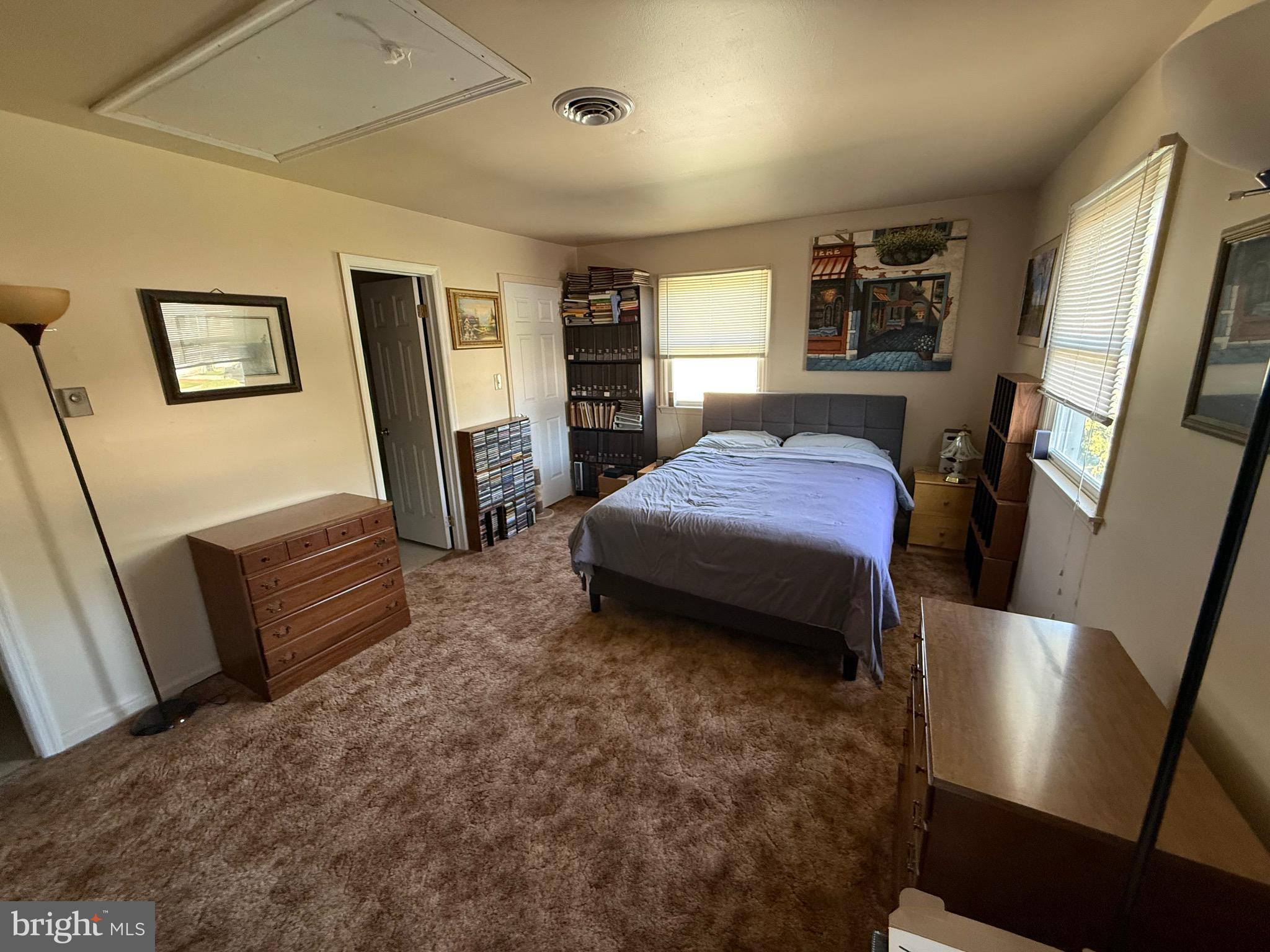 SHERWOOD MANOR - Residential