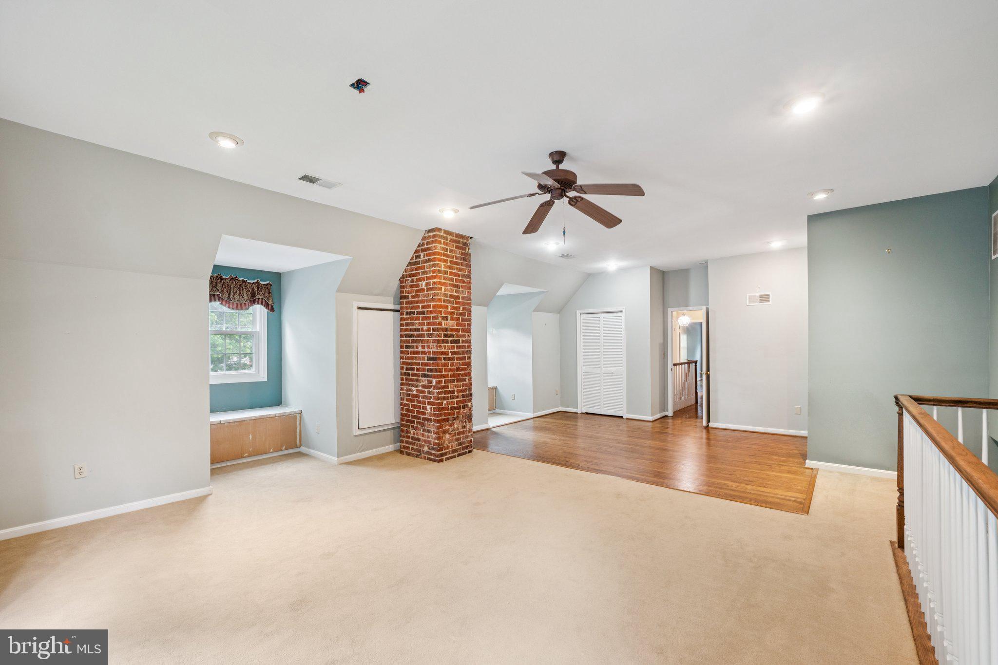 PARKSIDE ESTATES - Residential