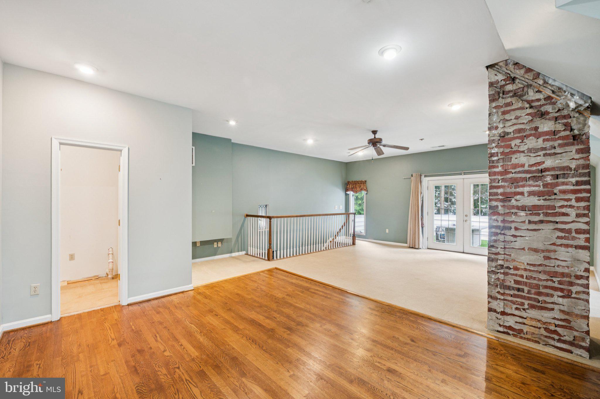 PARKSIDE ESTATES - Residential