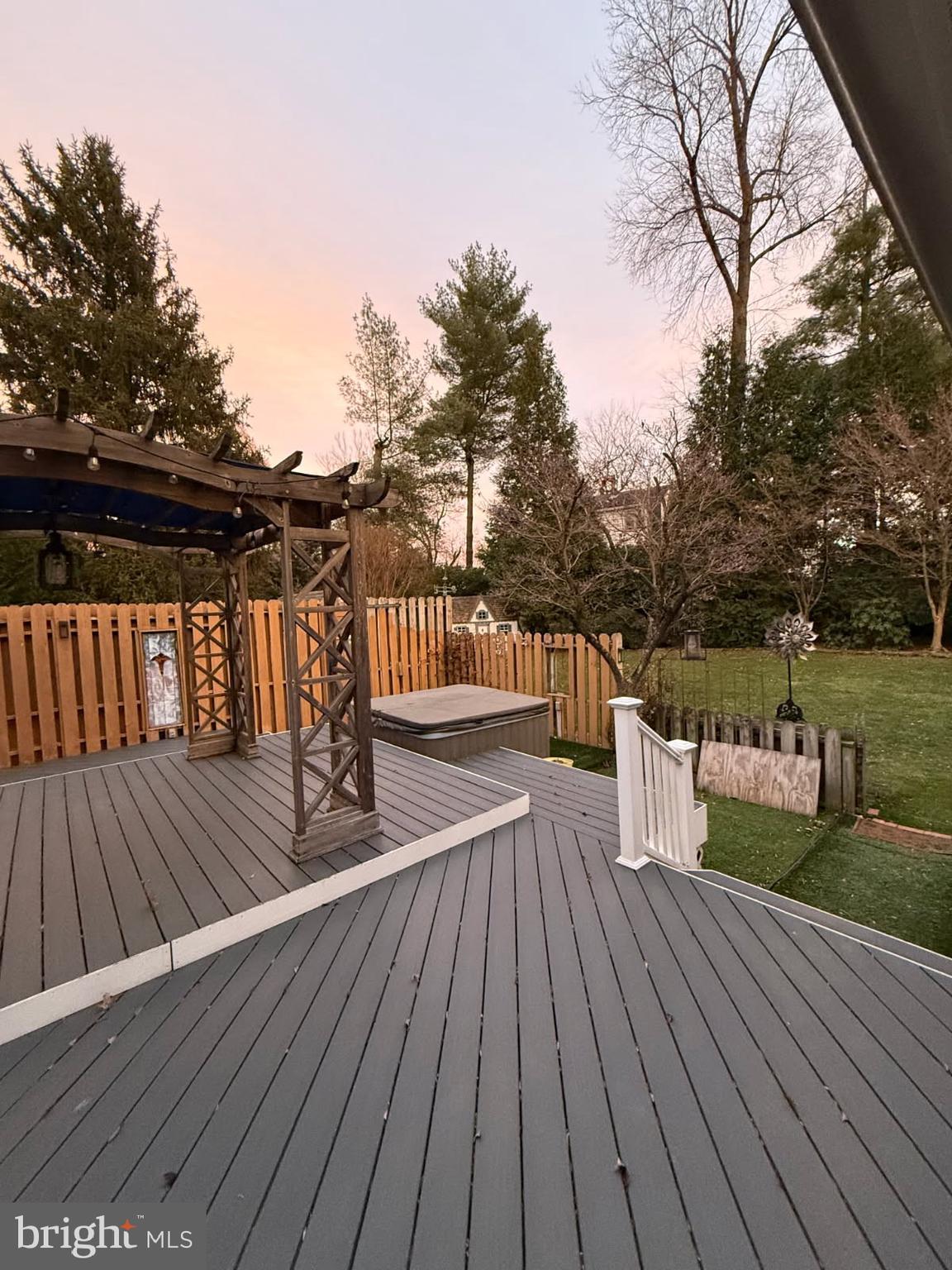 PARKSIDE ESTATES - Residential