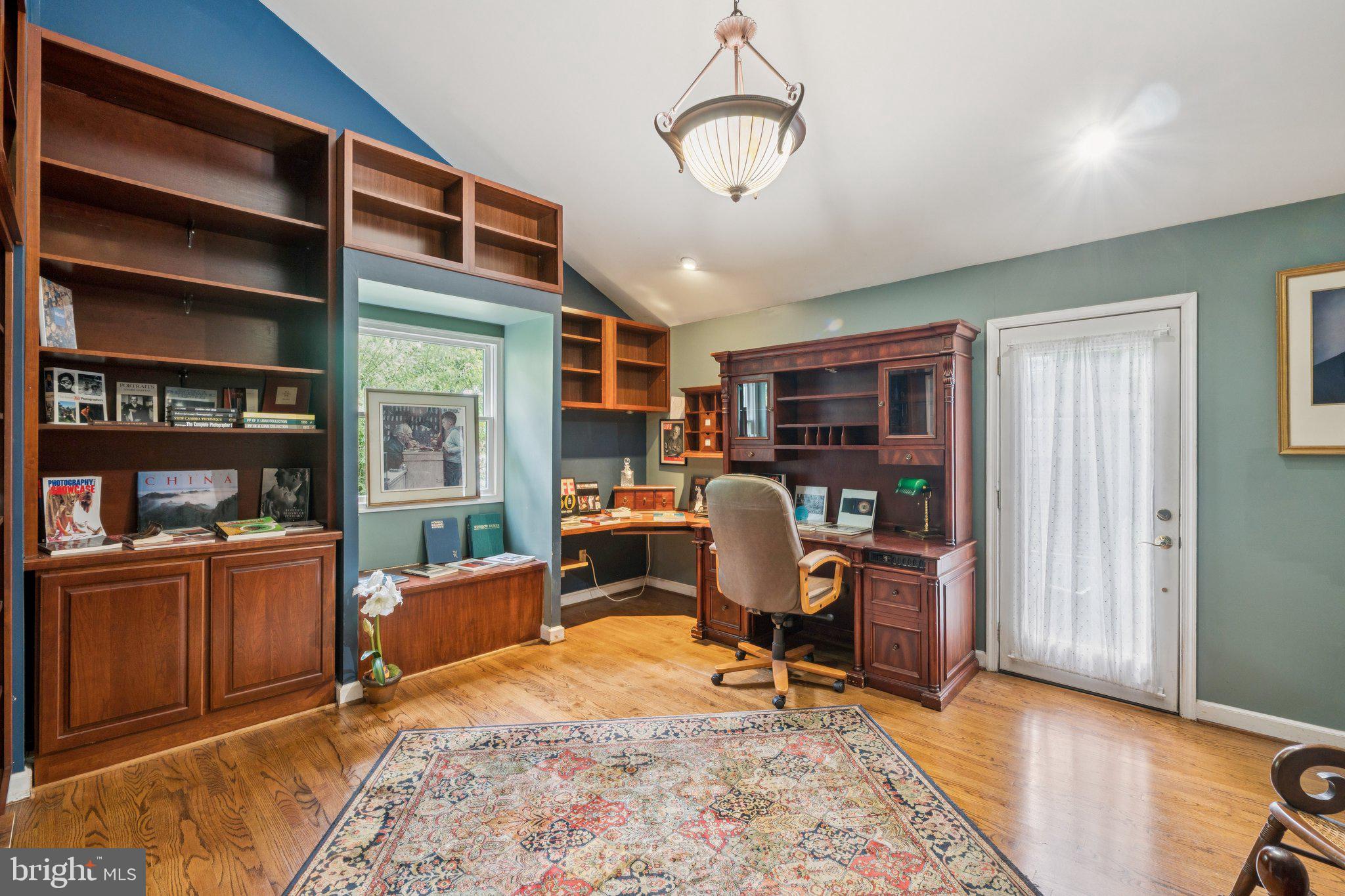 PARKSIDE ESTATES - Residential