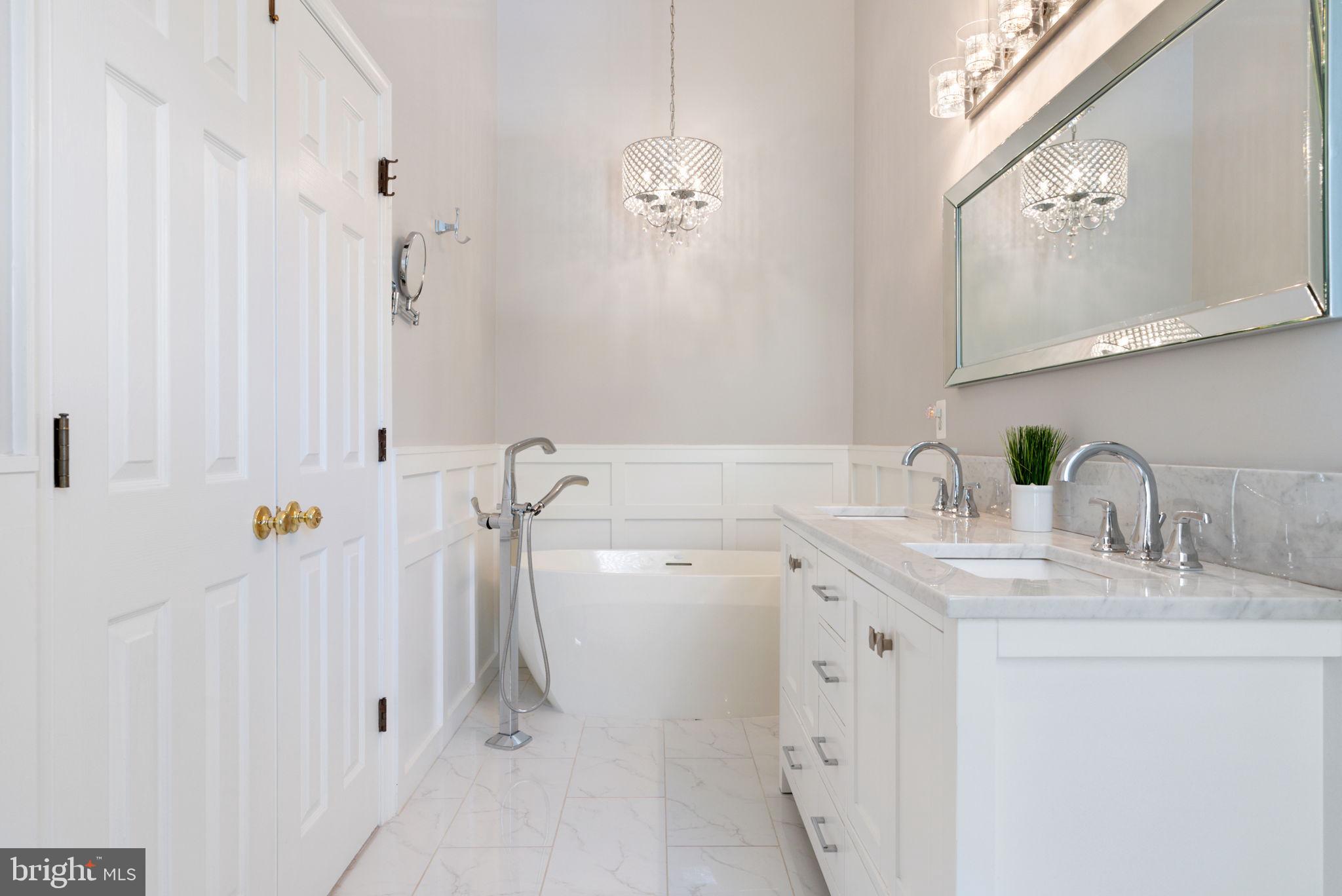 BELMONT GREENE - Residential