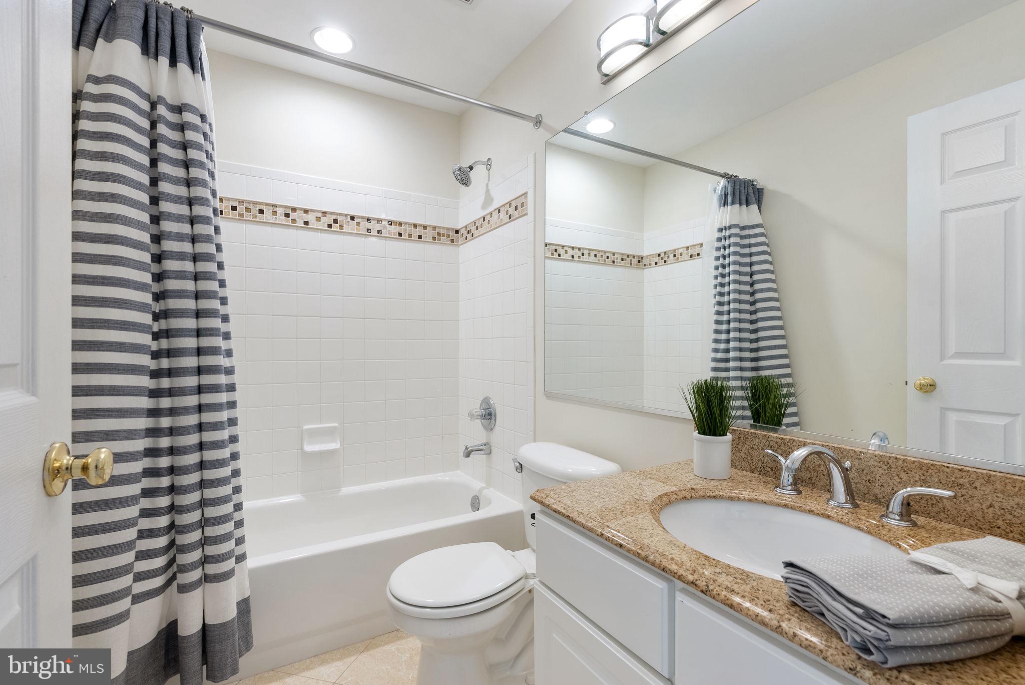 BELMONT GREENE - Residential