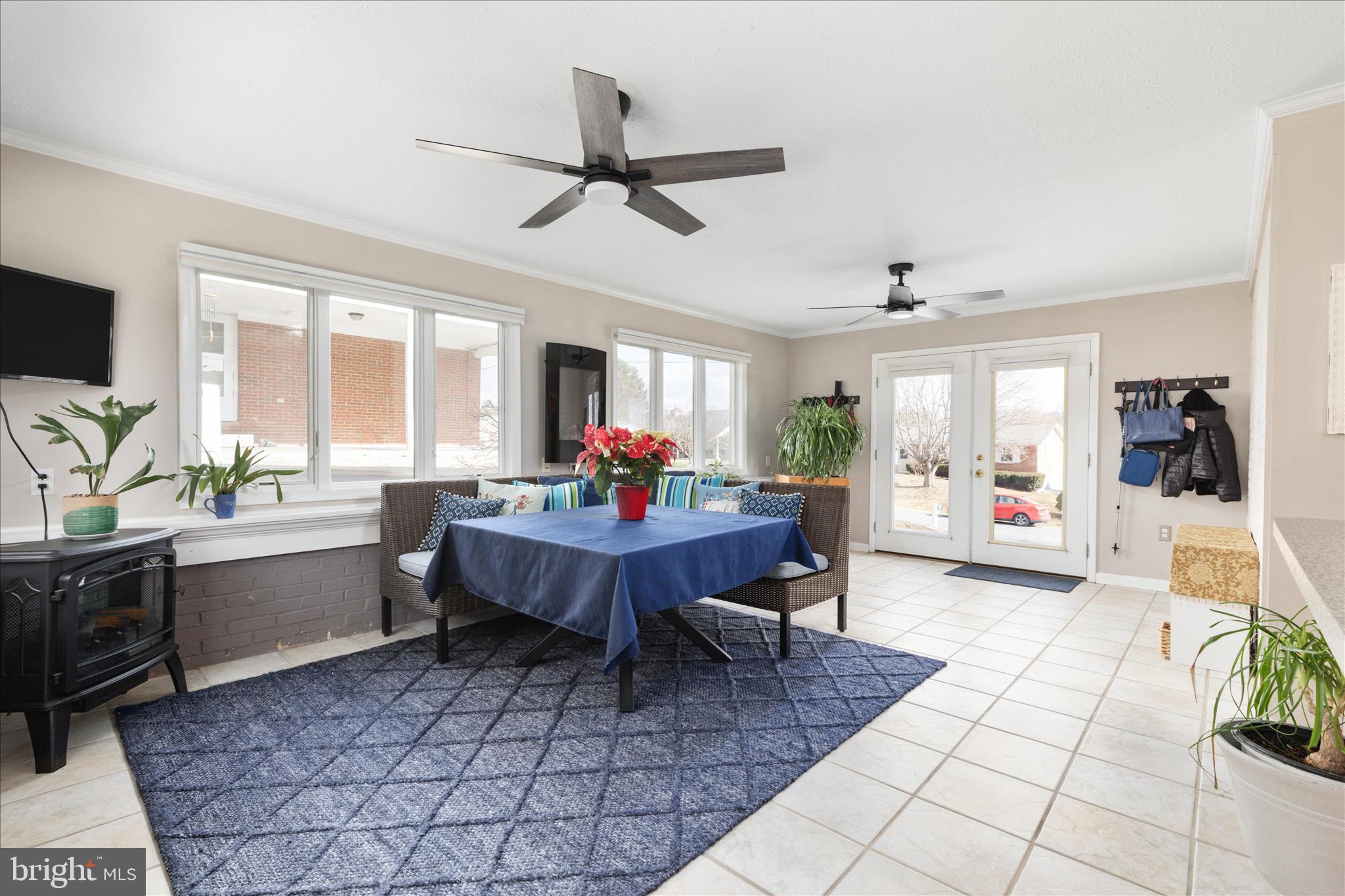 WHITACRE - Residential