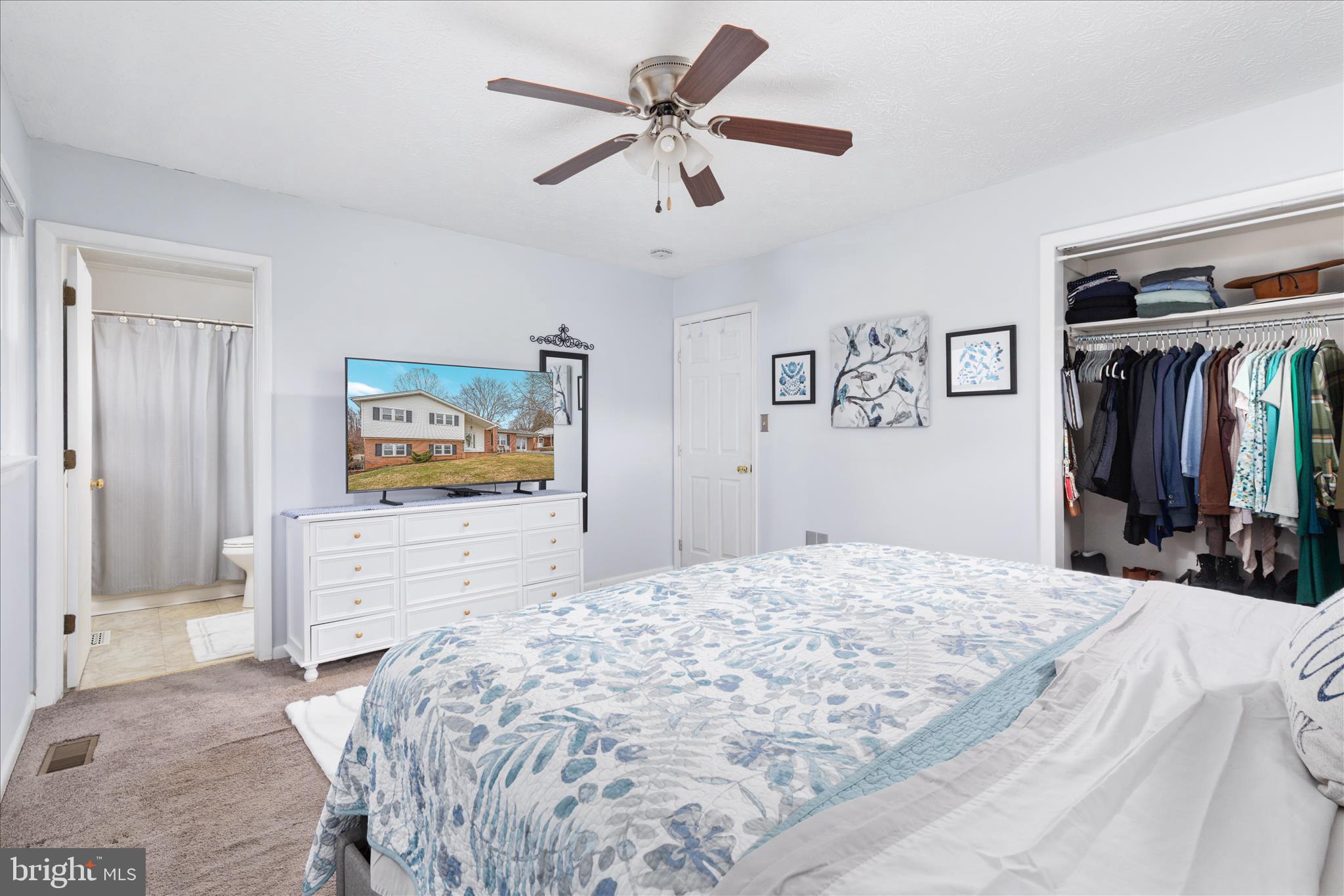 WHITACRE - Residential