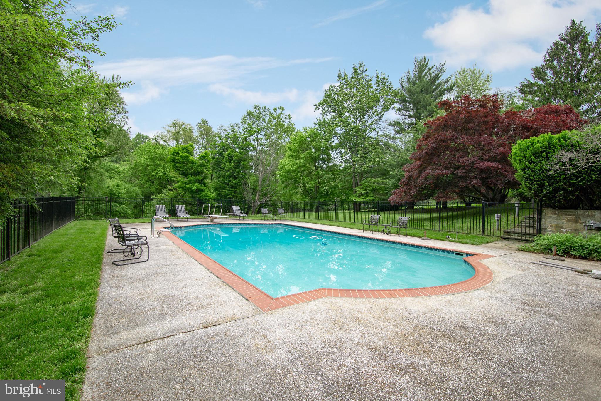 GREAT FALLS ESTATES - Residential