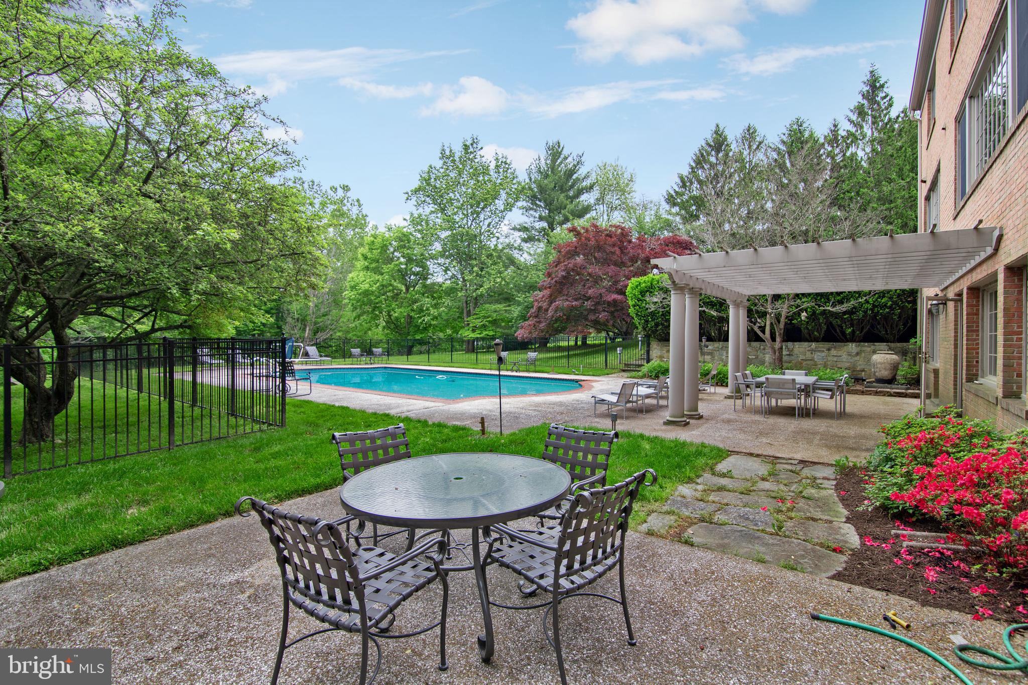 GREAT FALLS ESTATES - Residential