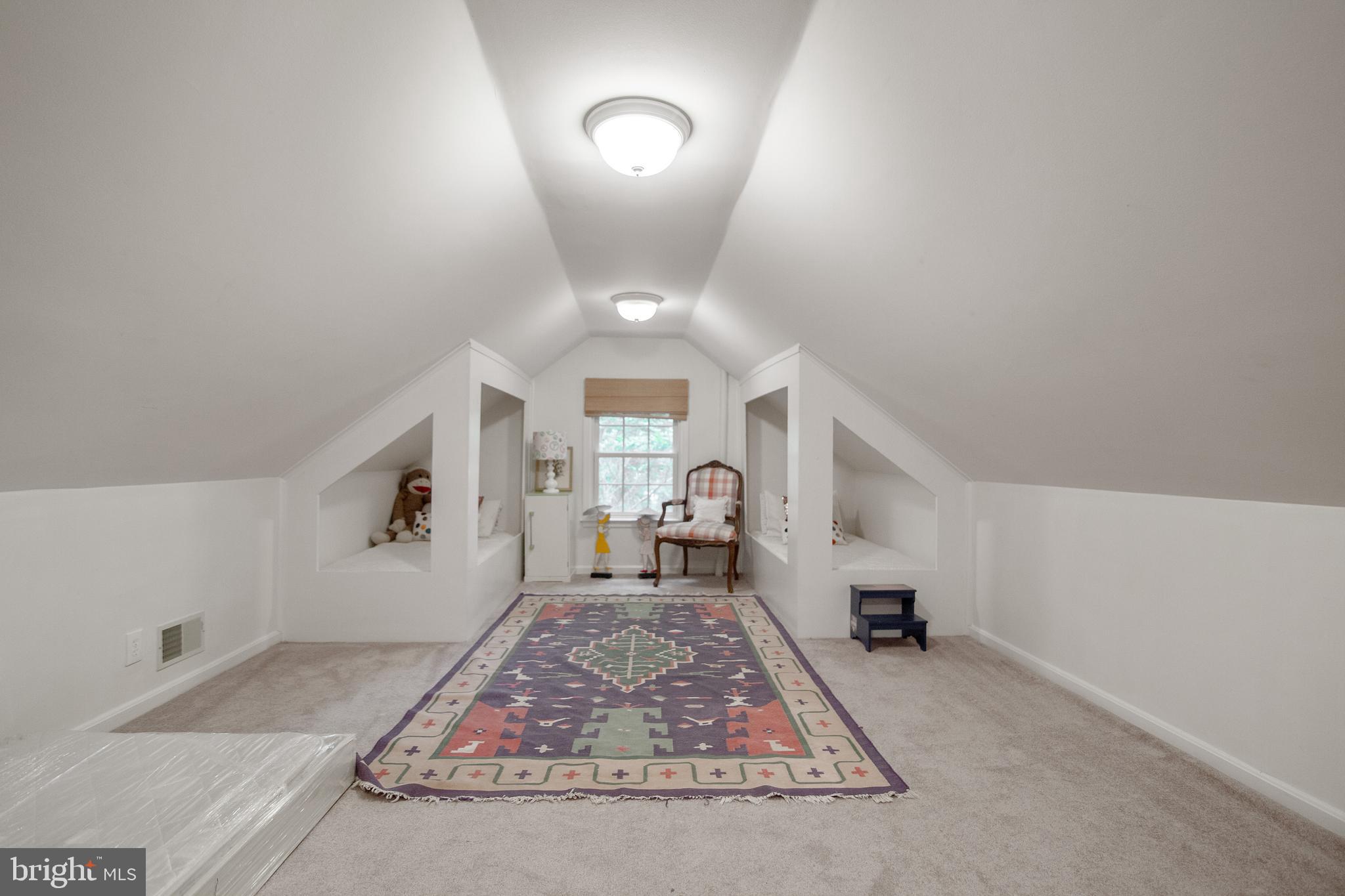 GREAT FALLS ESTATES - Residential