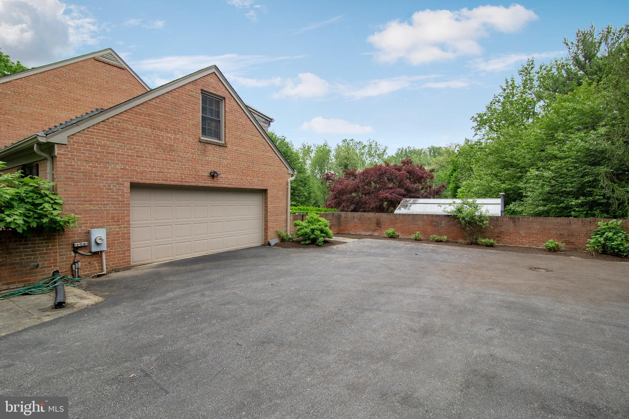 GREAT FALLS ESTATES - Residential