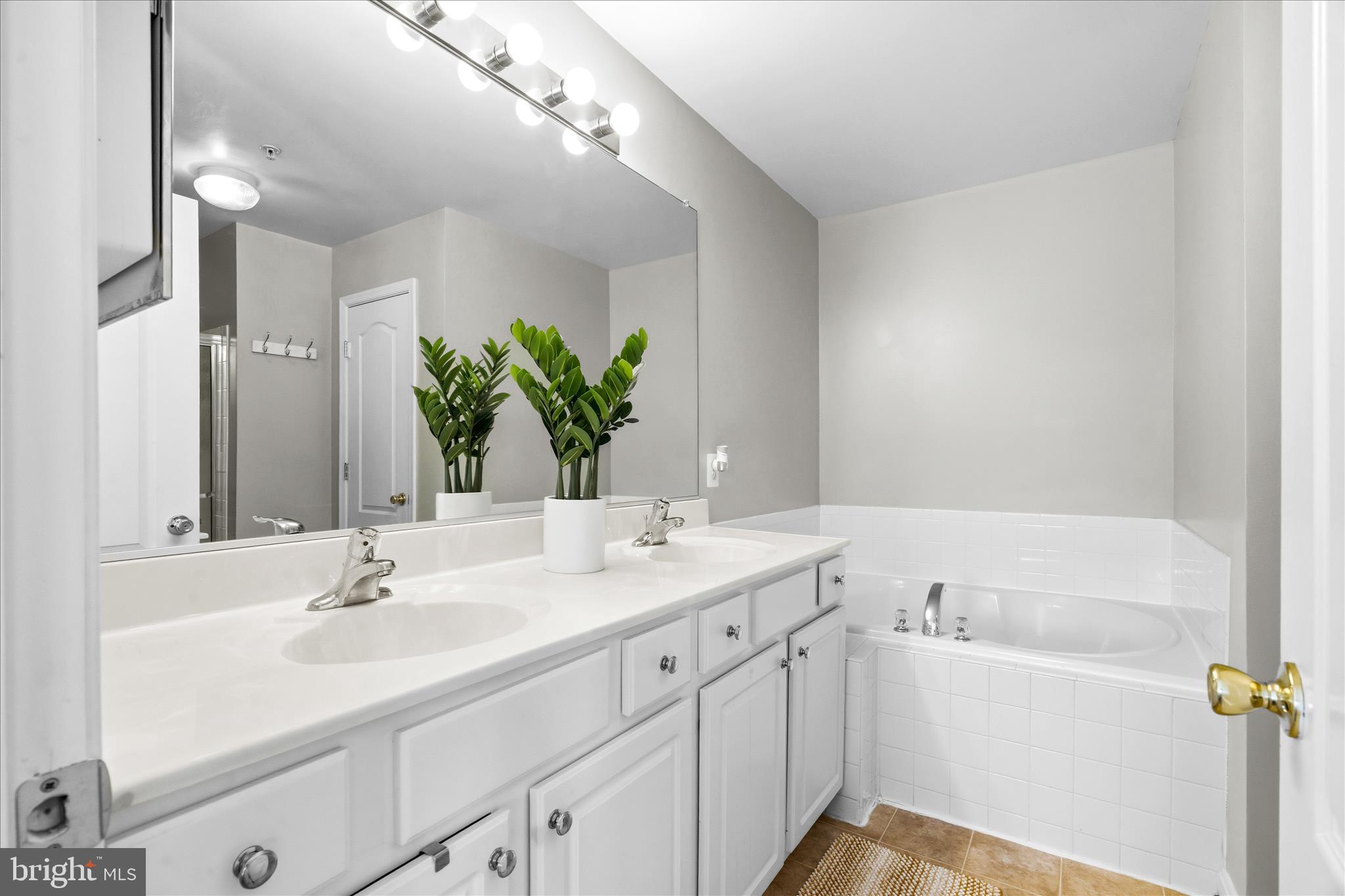 TASKERS CHANCE - Residential