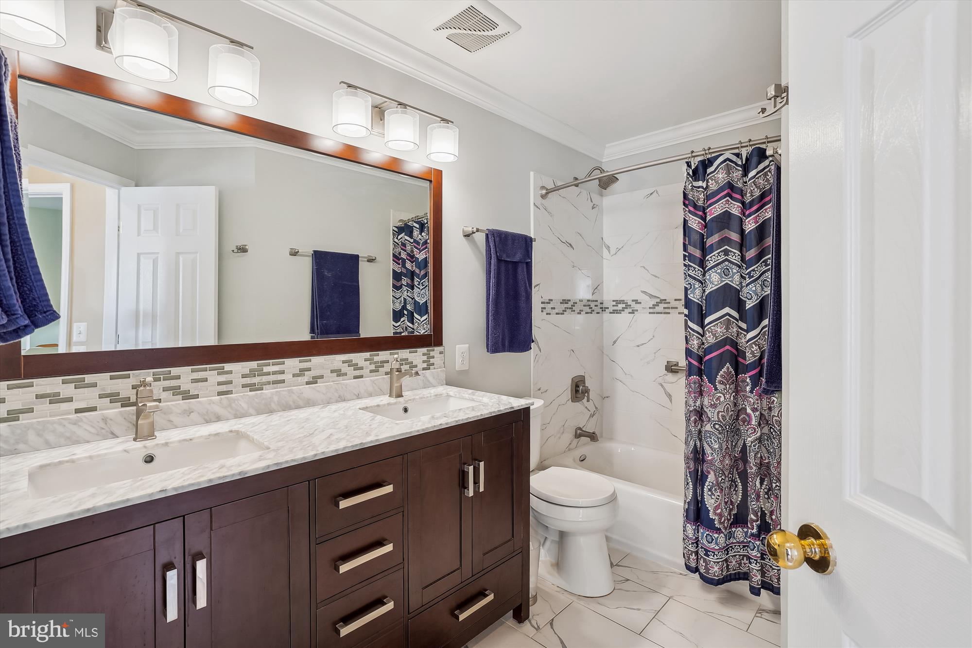 KINGSBROOKE - Residential