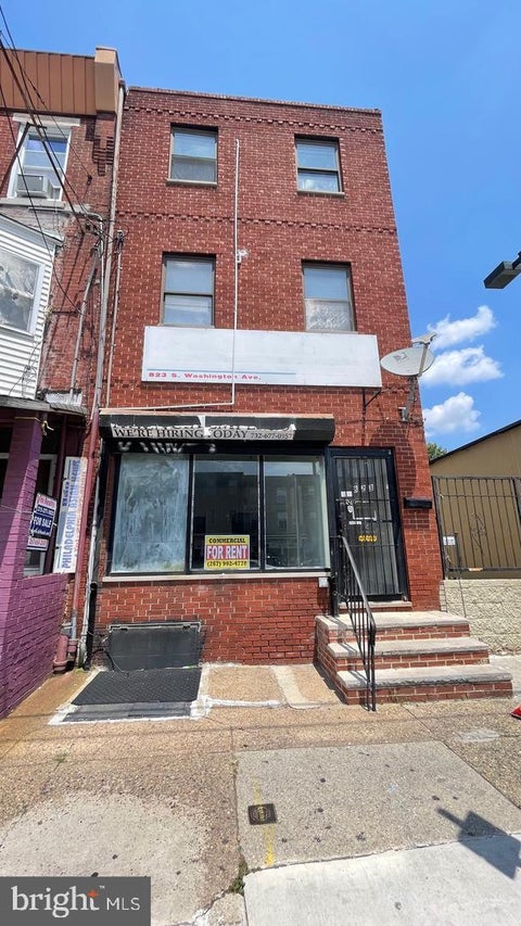 Photo of 823 Washington Avenue #1ST FL, PHILADELPHIA, PA 19147 (MLS # PAPH2639698)