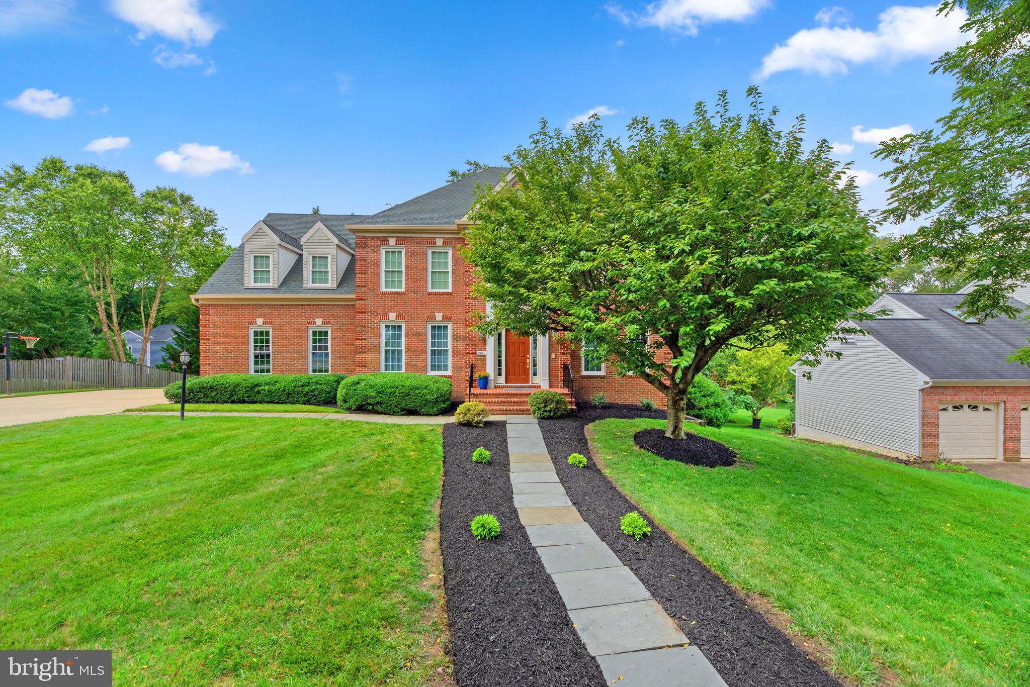 FONT HILL - Residential