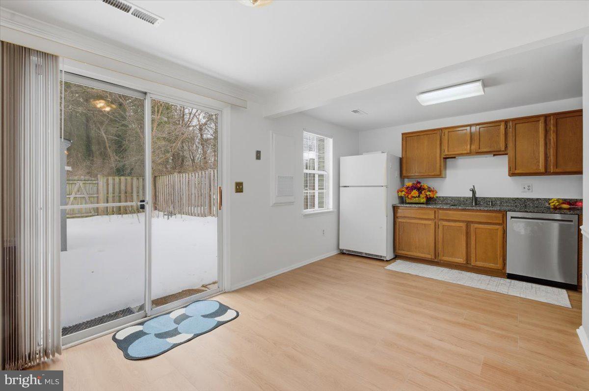 COUNTRYSIDE - Residential