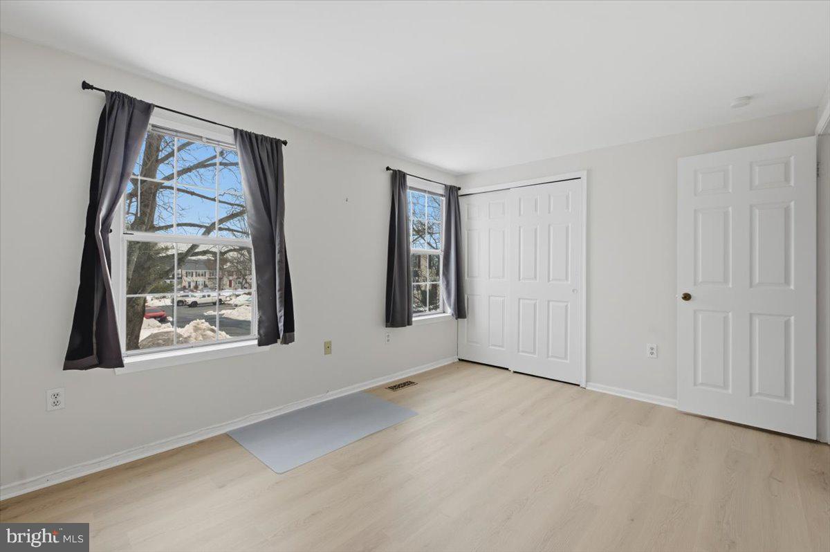 COUNTRYSIDE - Residential