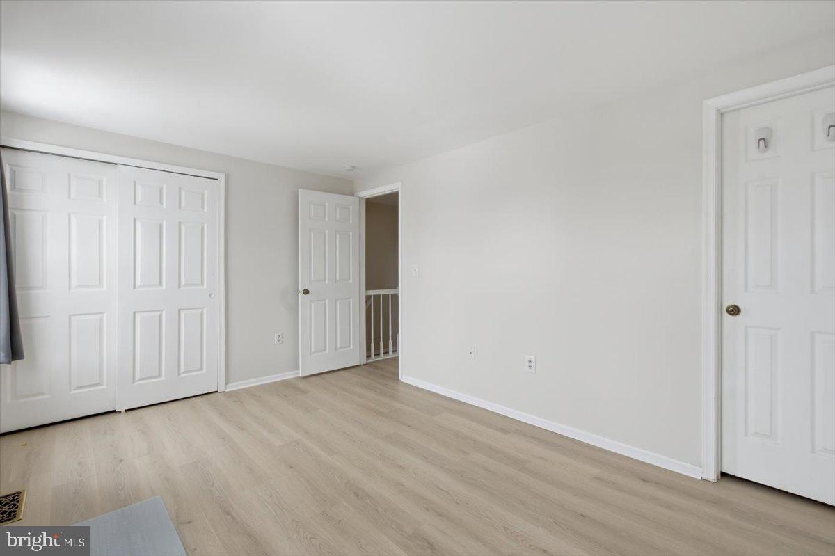 COUNTRYSIDE - Residential