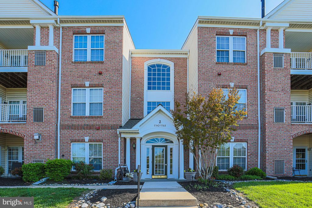 Photo of 5348 Glenthorne Court #5348, BALTIMORE, MD 21237 (MLS # MDBC2160370)