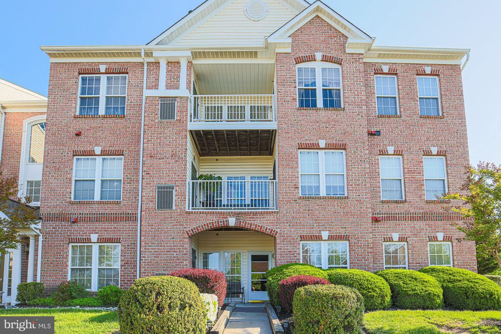Photo of 5348 Glenthorne Court #5348, BALTIMORE, MD 21237 (MLS # MDBC2160370)