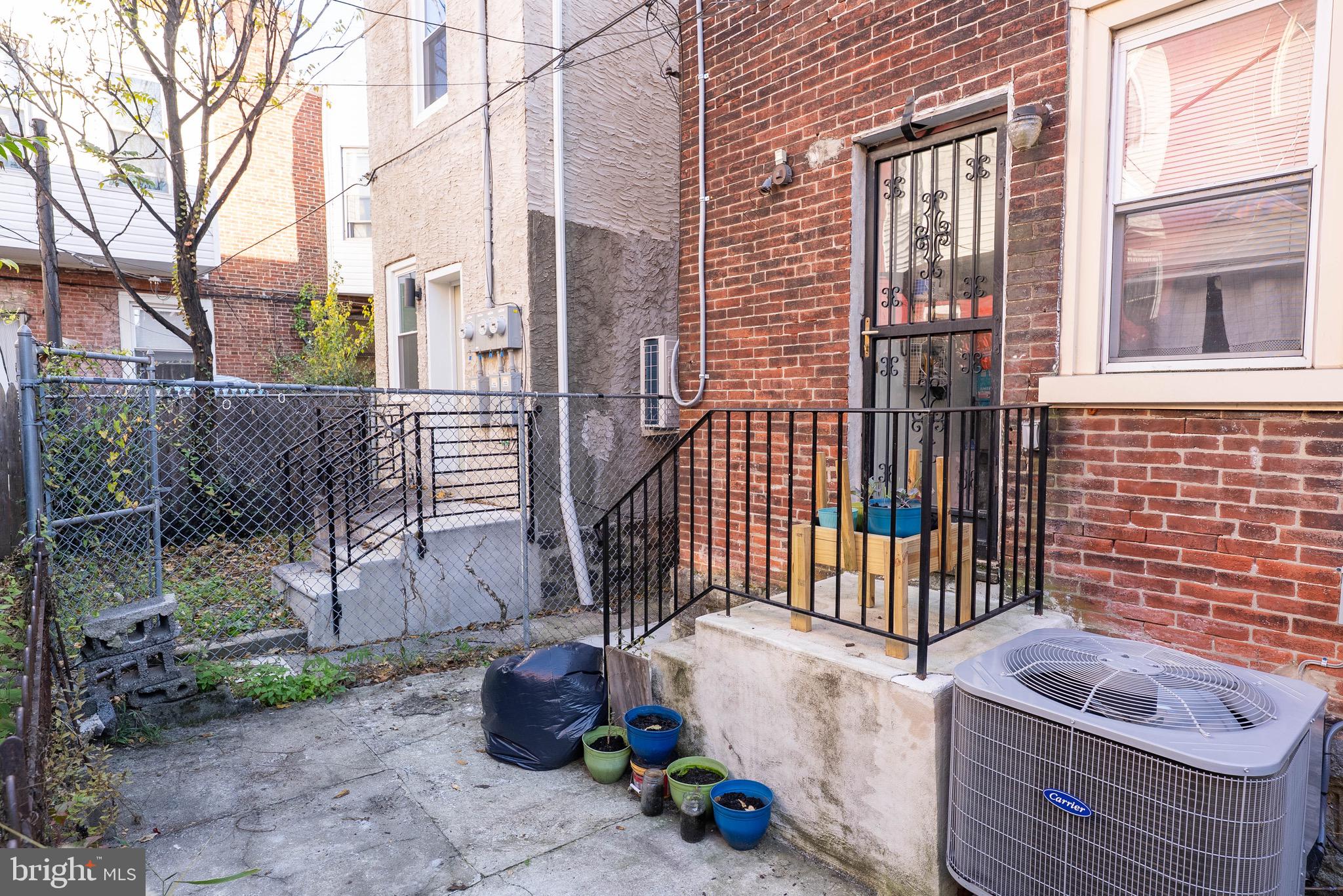 WEST PHILADELPHIA - Residential
