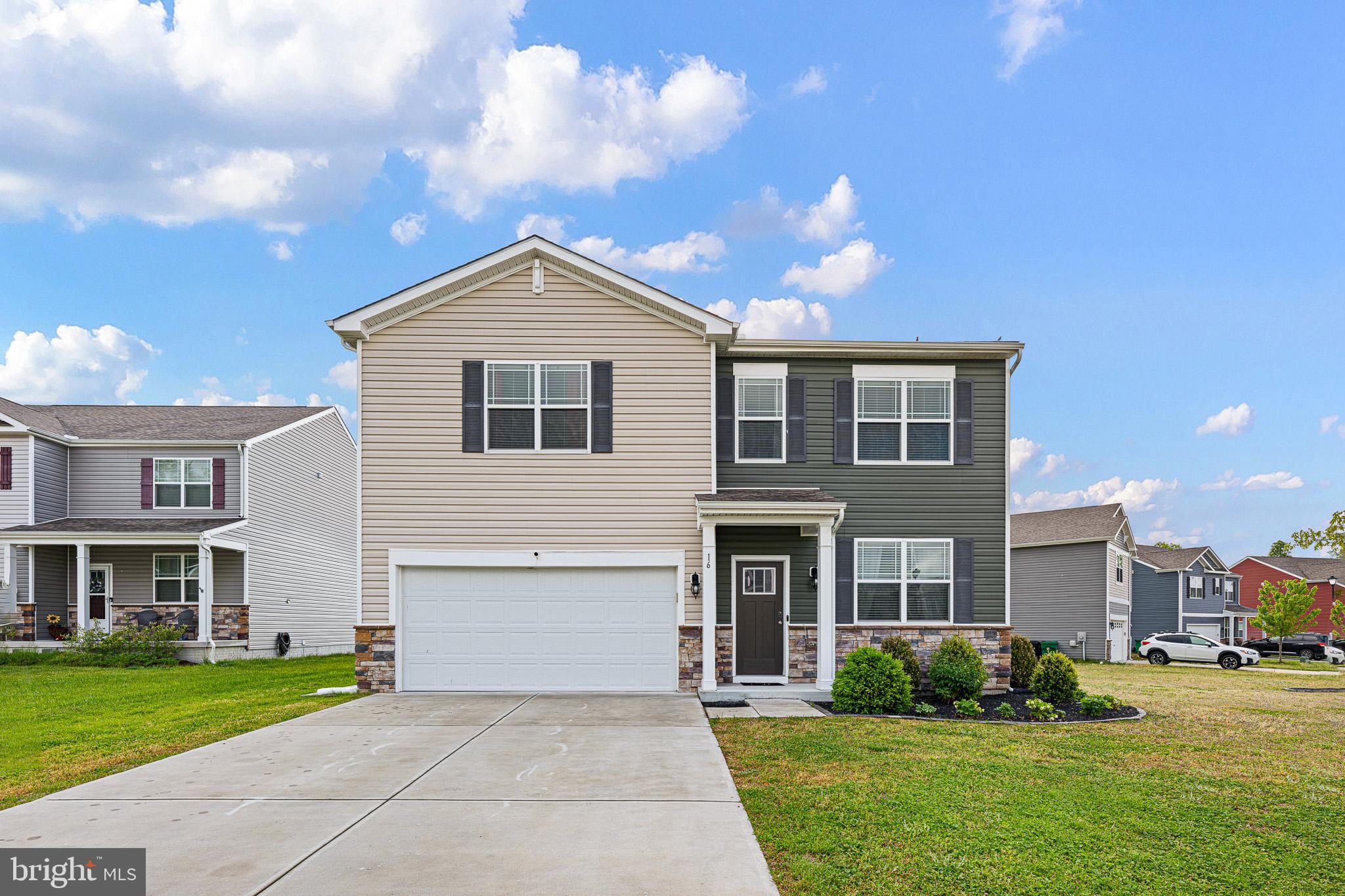 16 SEDGE WREN WAY