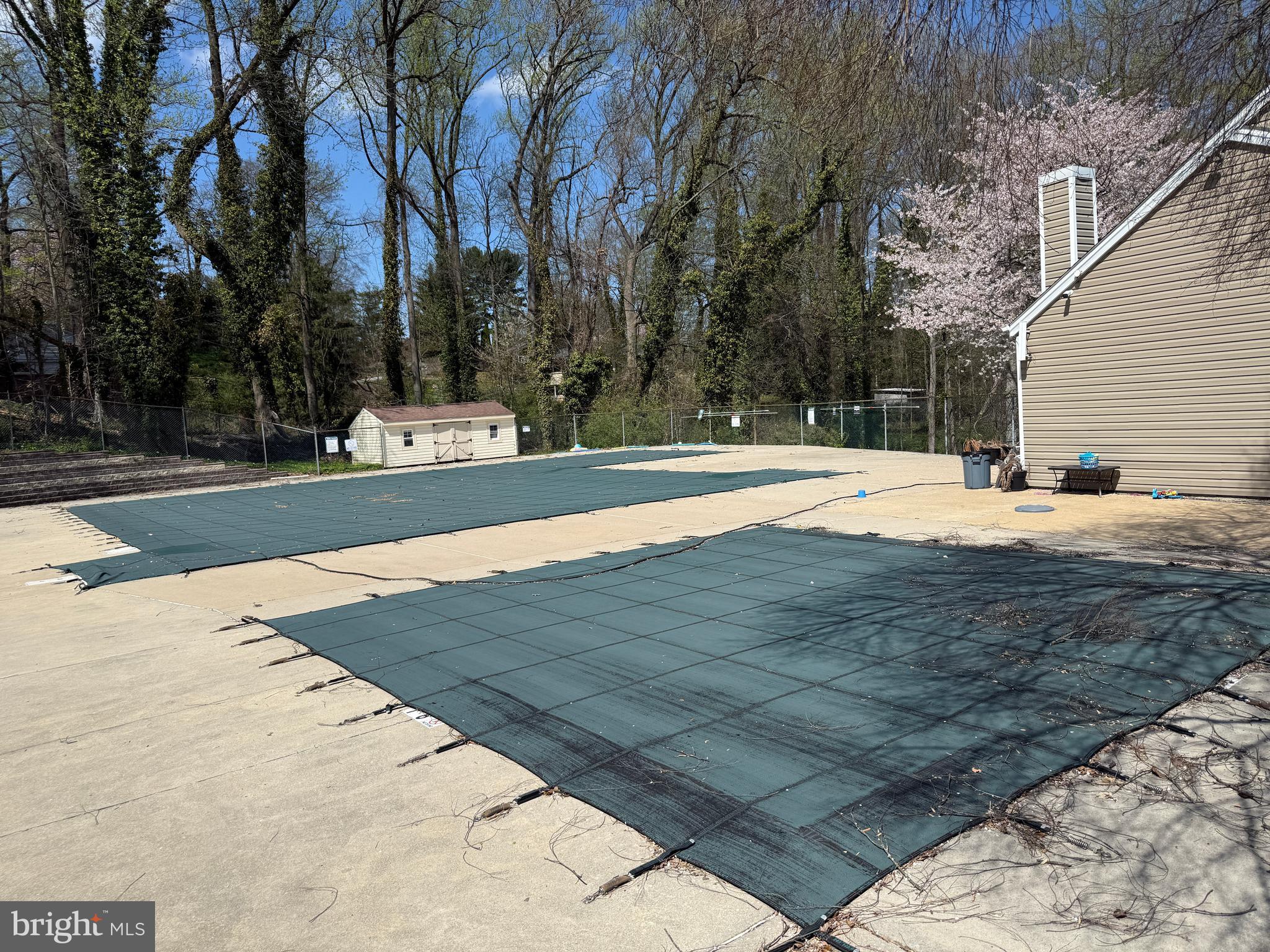 HILLTOP SUMMIT - Residential