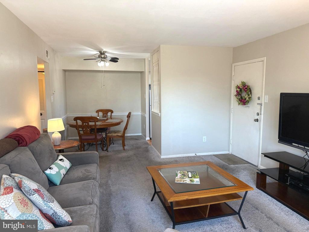 Photo of 6223 Hilltop Drive #27, BROOKHAVEN, PA 19015 (MLS # PADE2112180)