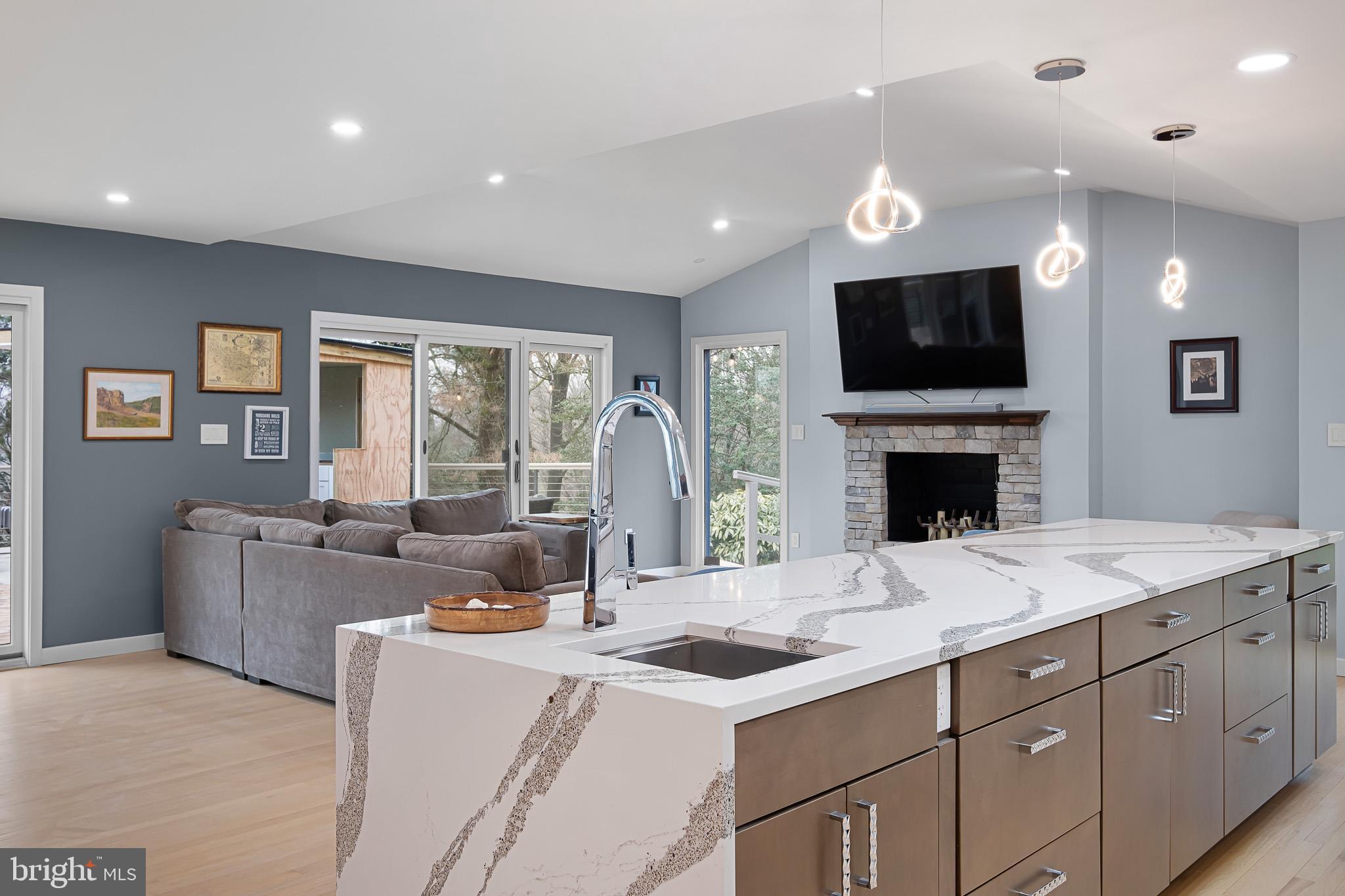 WESTMINSTER - Residential