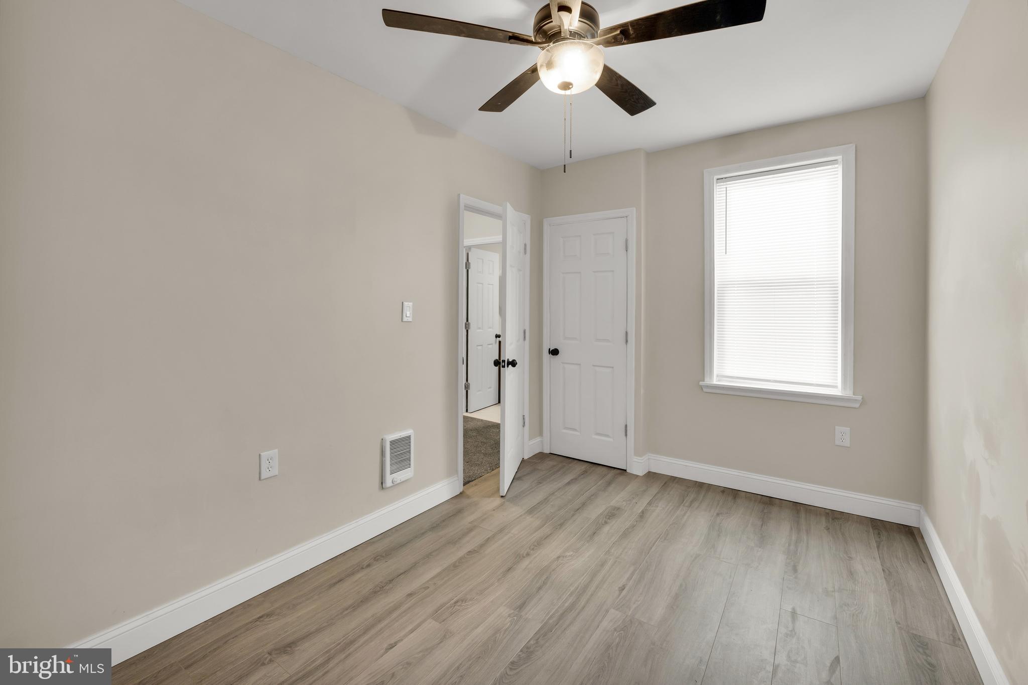 FRANKFORD - Residential
