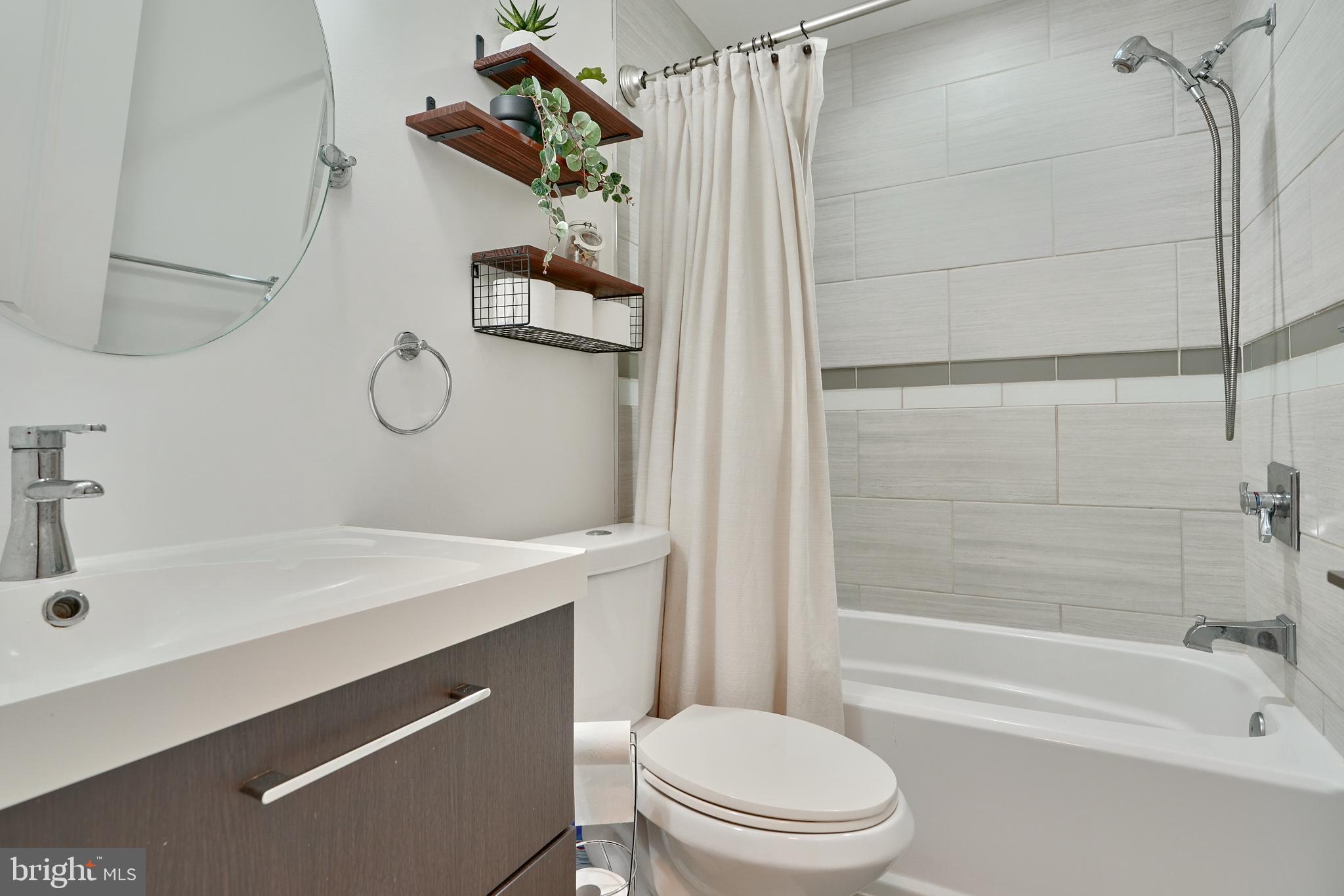 MCELDERRY PARK - Residential