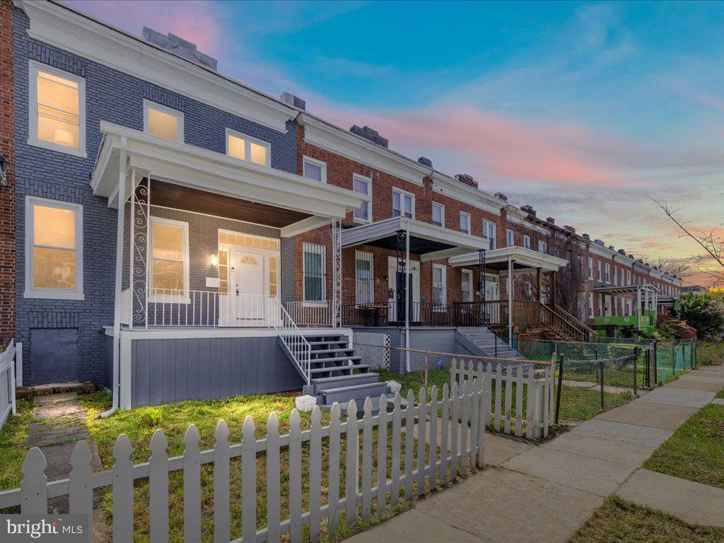 CENTRAL PARK HEIGHTS - Residential