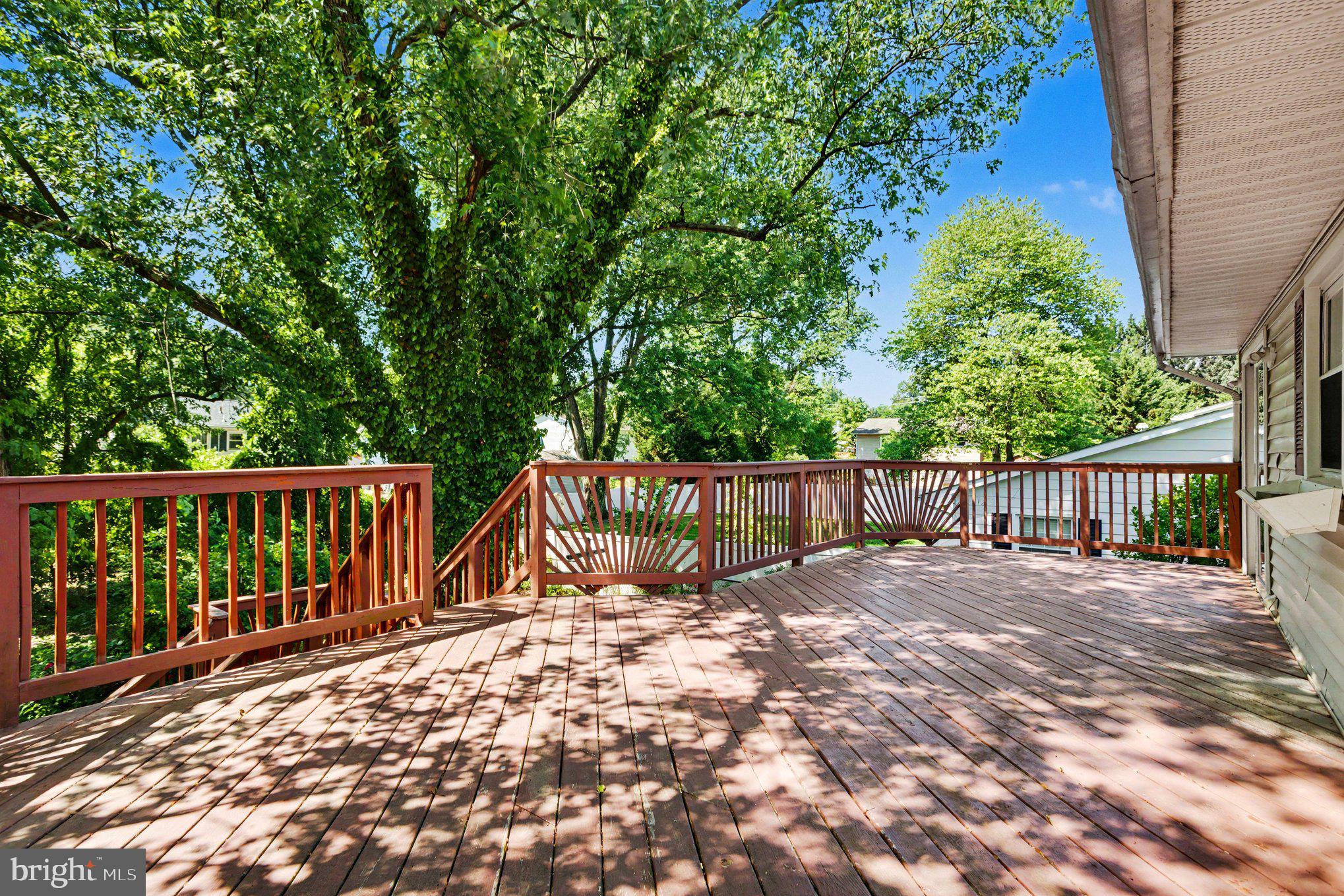 FOUR SEASONS ESTATES - Residential