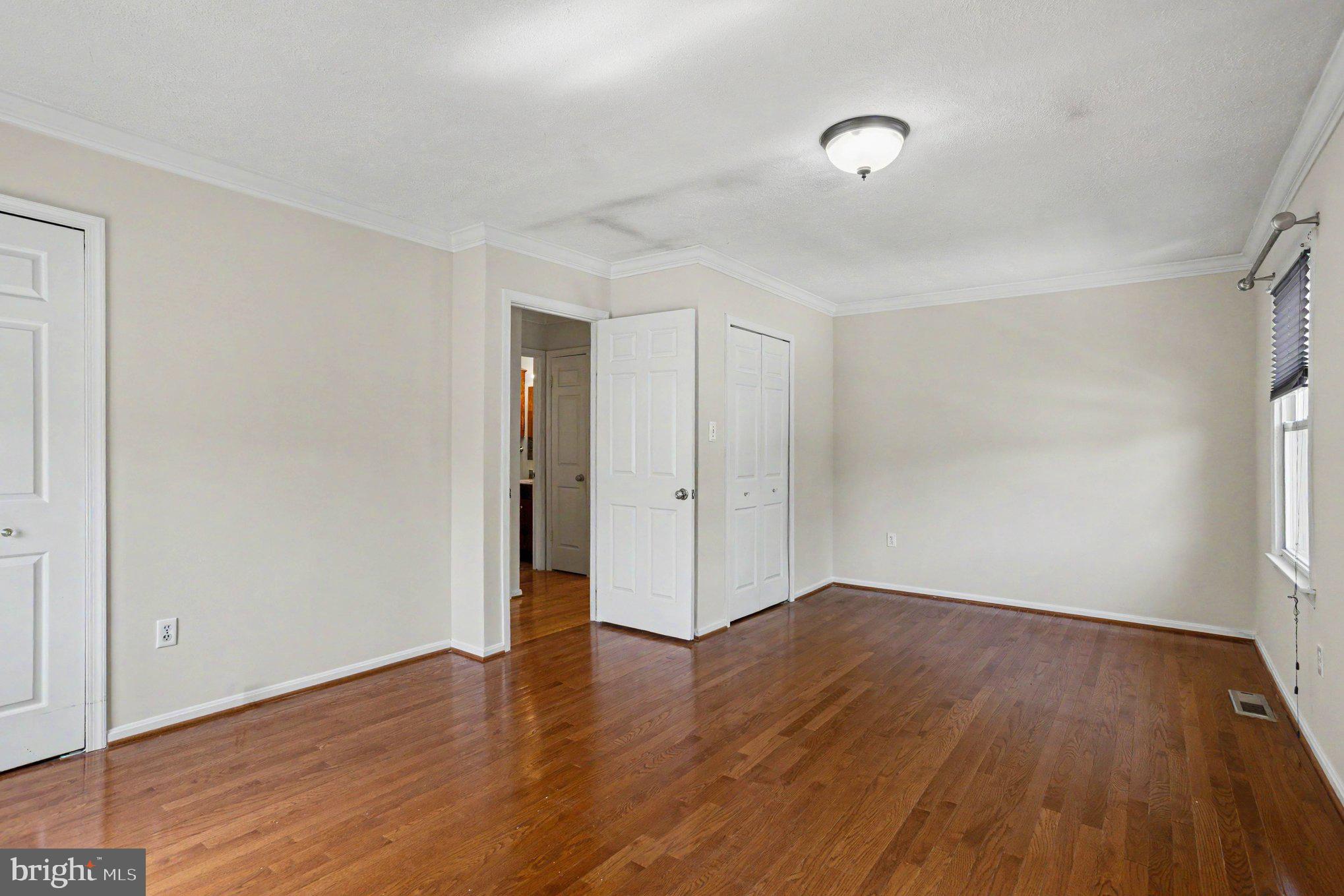 FOUR SEASONS ESTATES - Residential