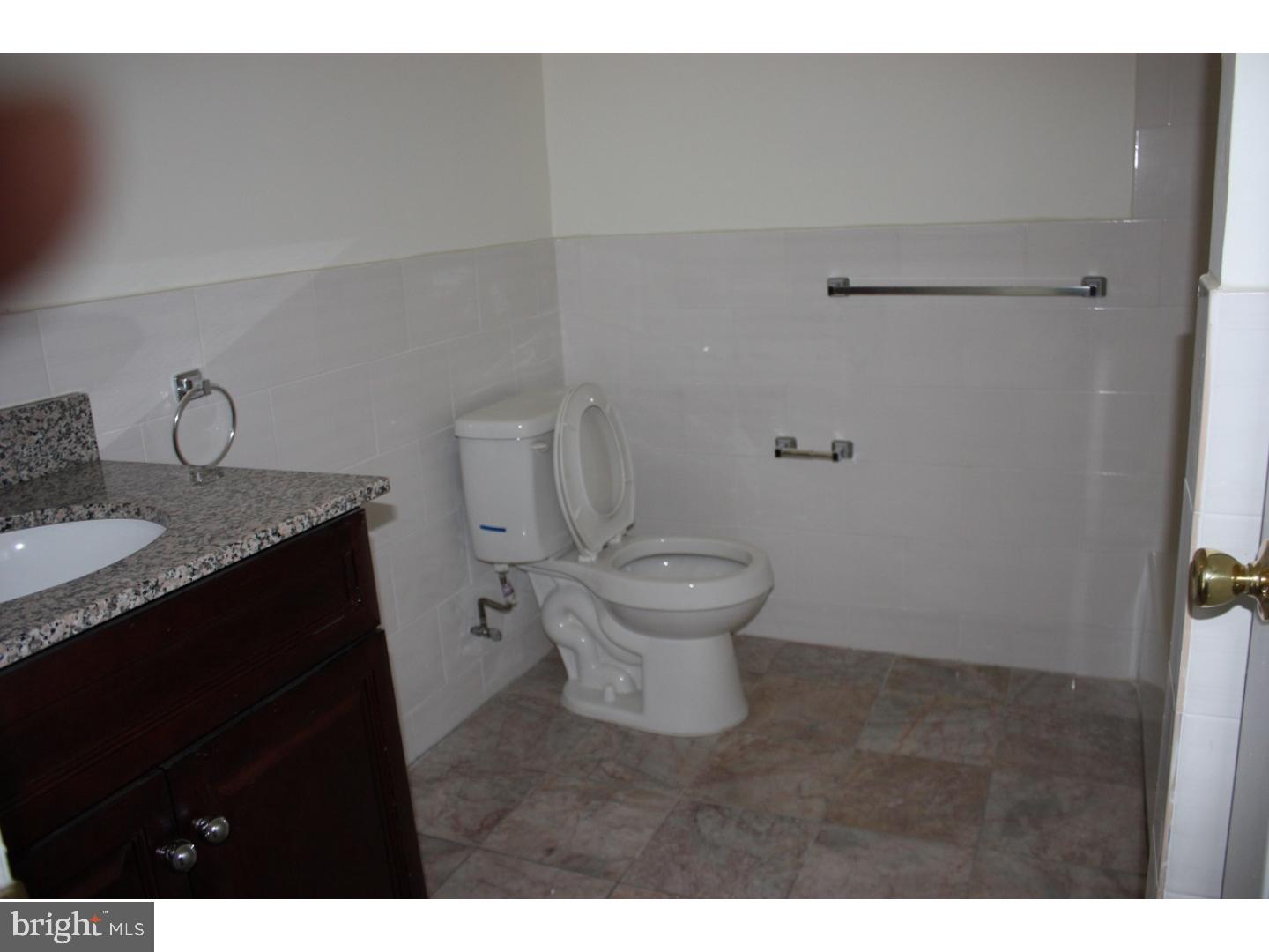 GREEN HILL - Residential Lease