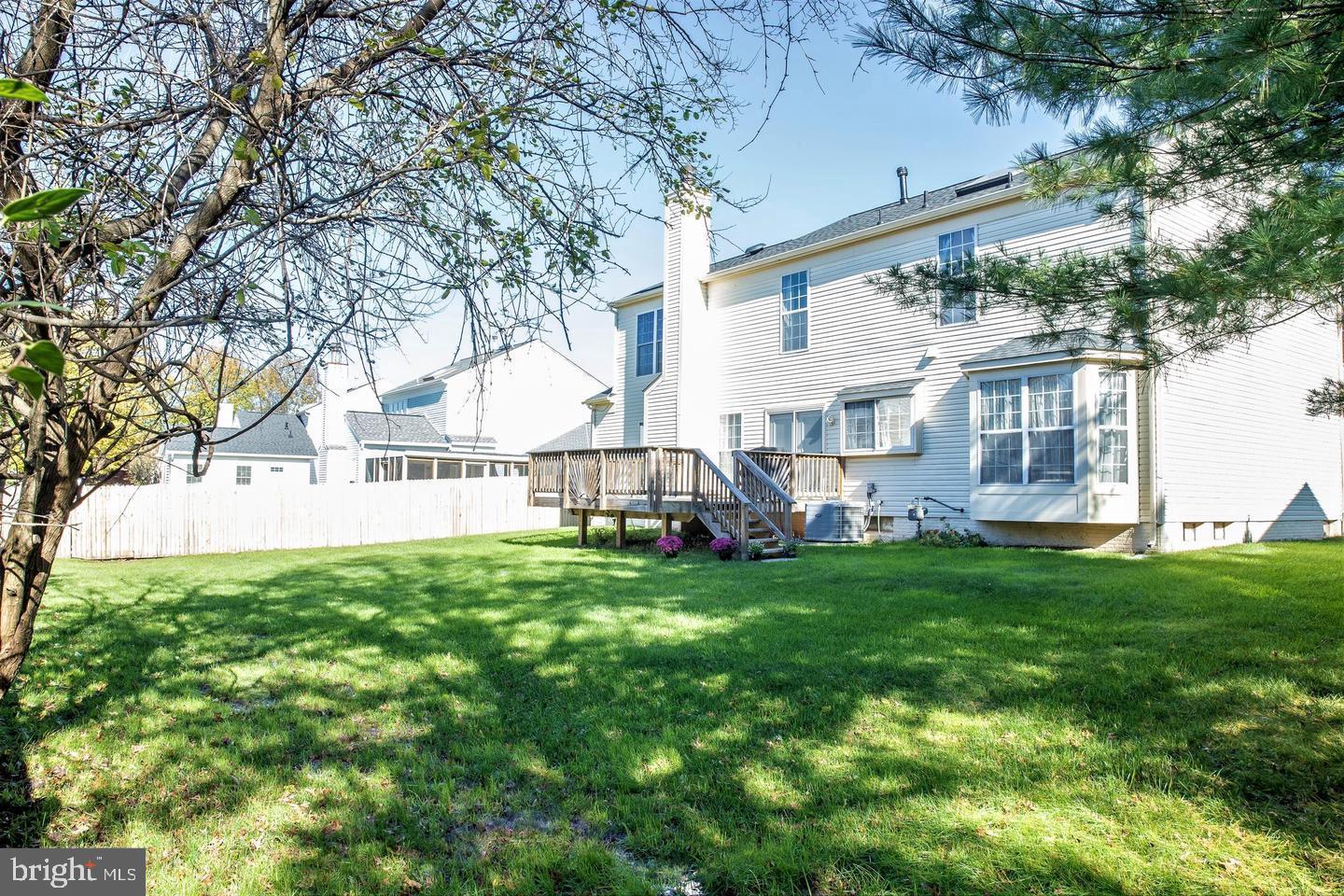 OAKENSHAW - Residential Lease