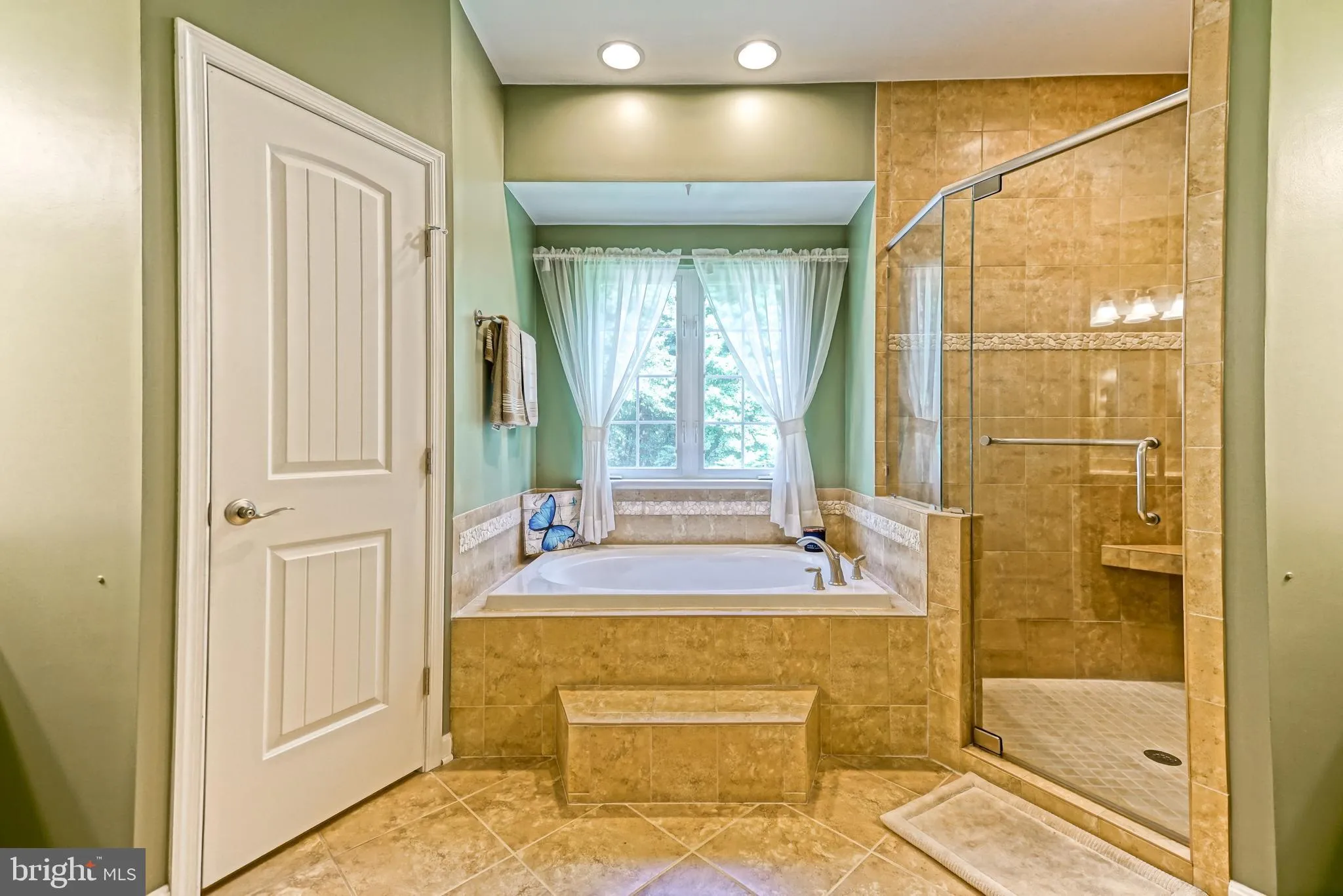 Harbeson, Delaware 19951, United States, 4 Bedrooms Bedrooms, ,4 BathroomsBathrooms,Residential,Contingent,202890