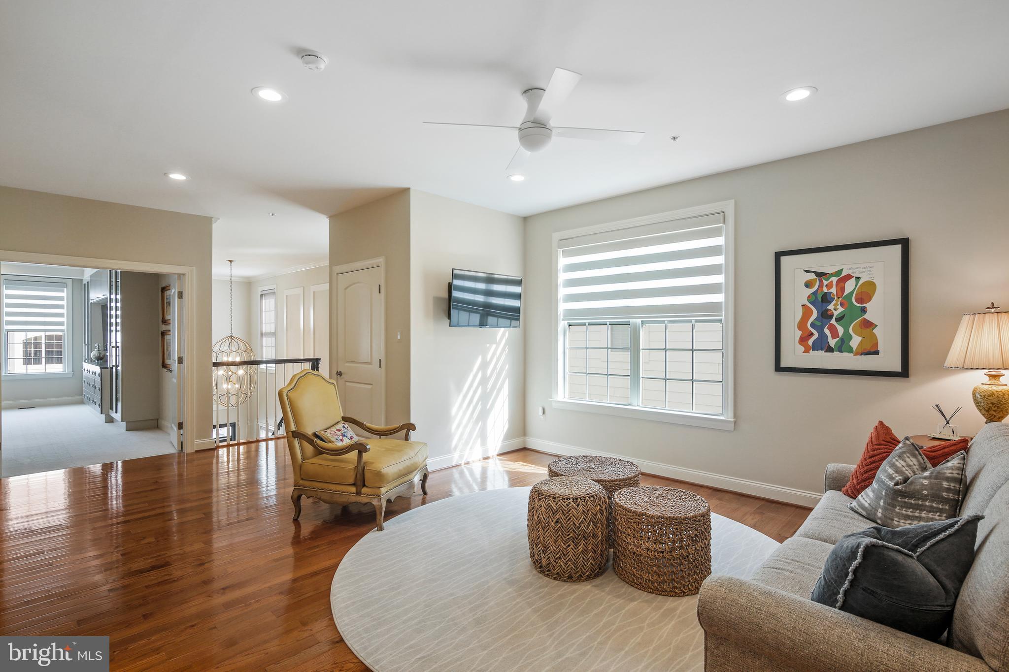 SCOT'S GLEN - Residential