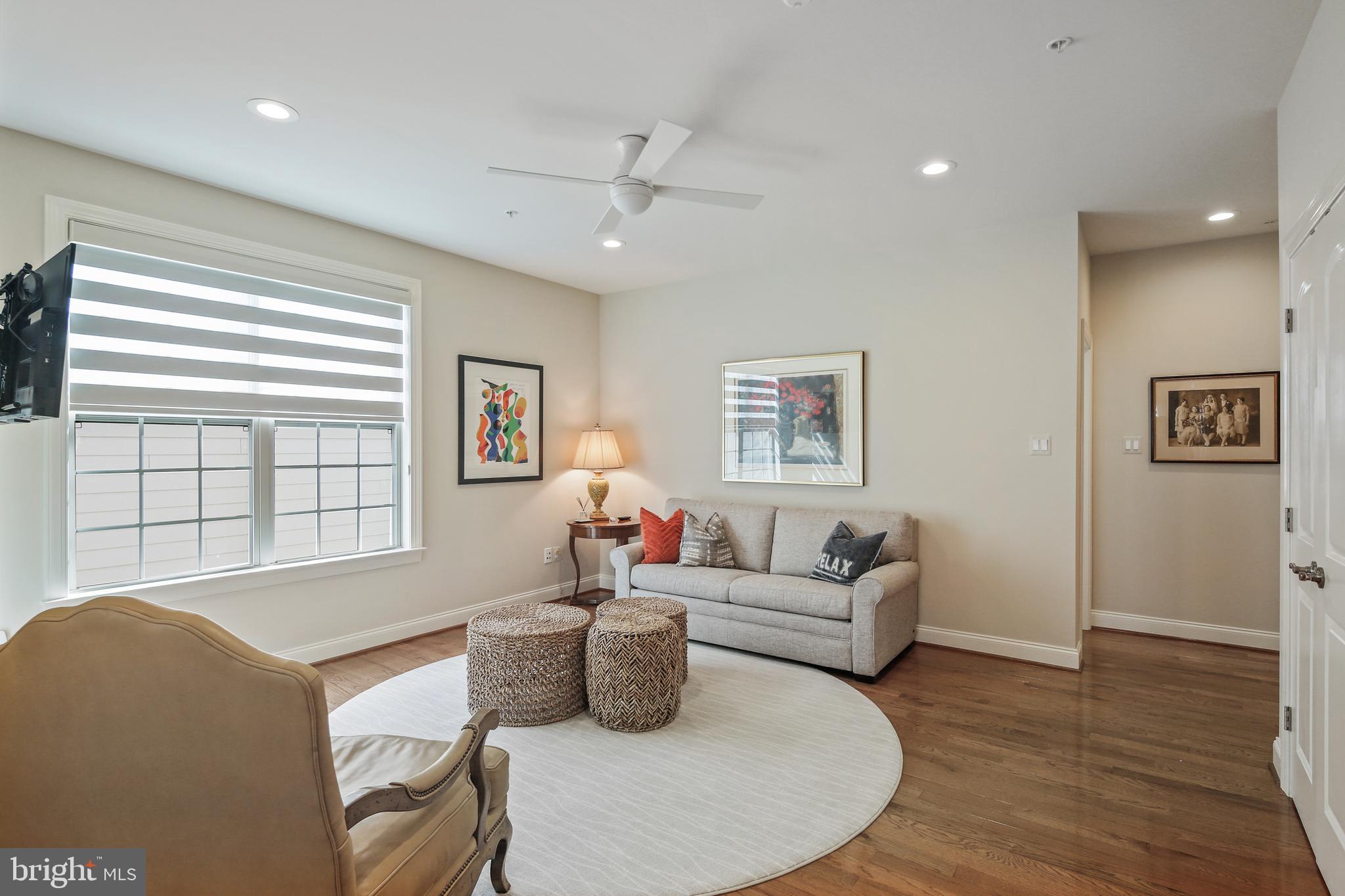 SCOT'S GLEN - Residential