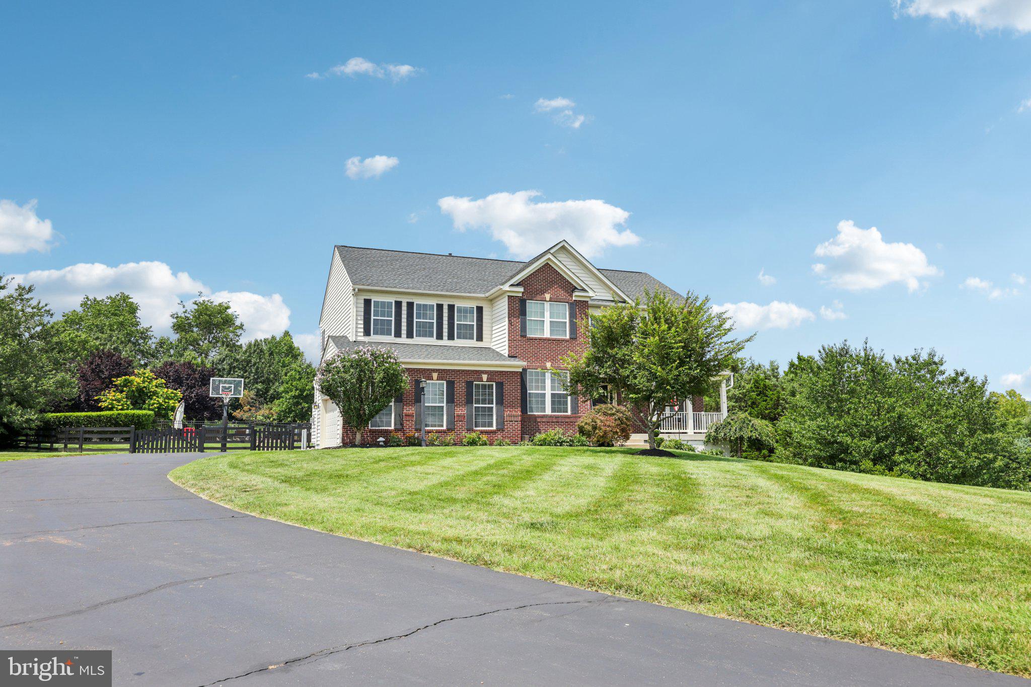 7040 HI ROCK RIDGE ROAD