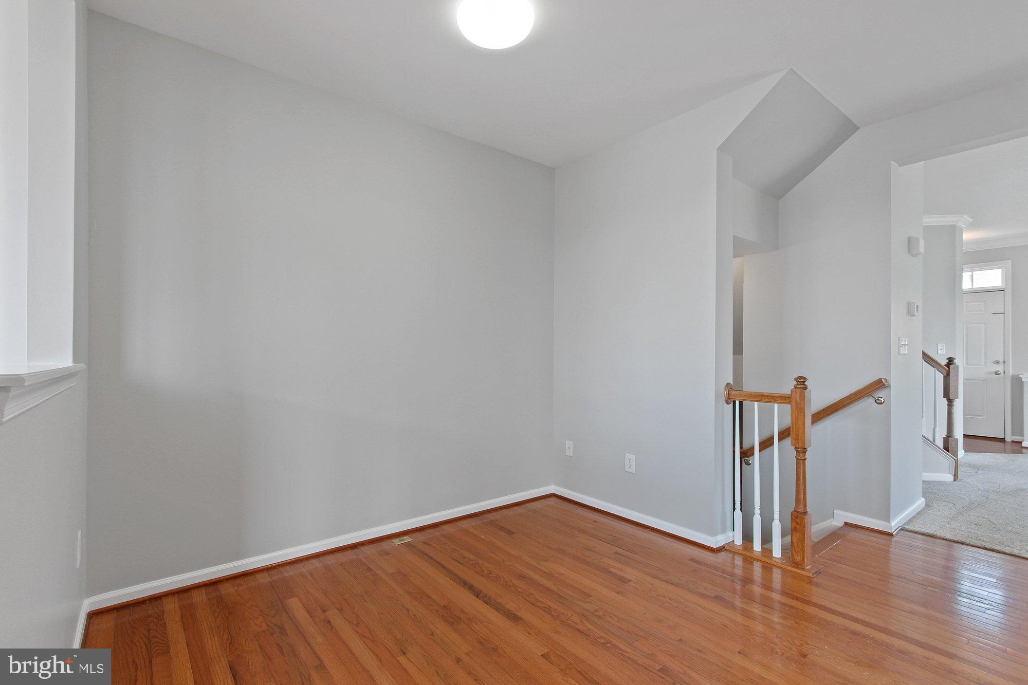 CARRIAGE HILL CONDOS - Residential