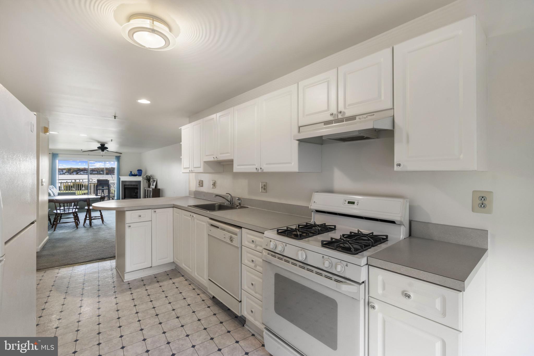 OWENS LANDING - Residential