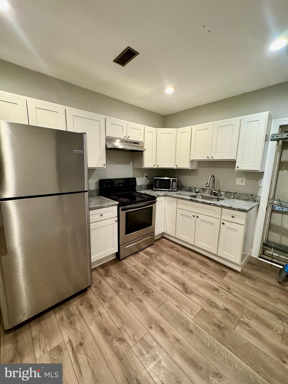 BREWERYTOWN - Residential Lease