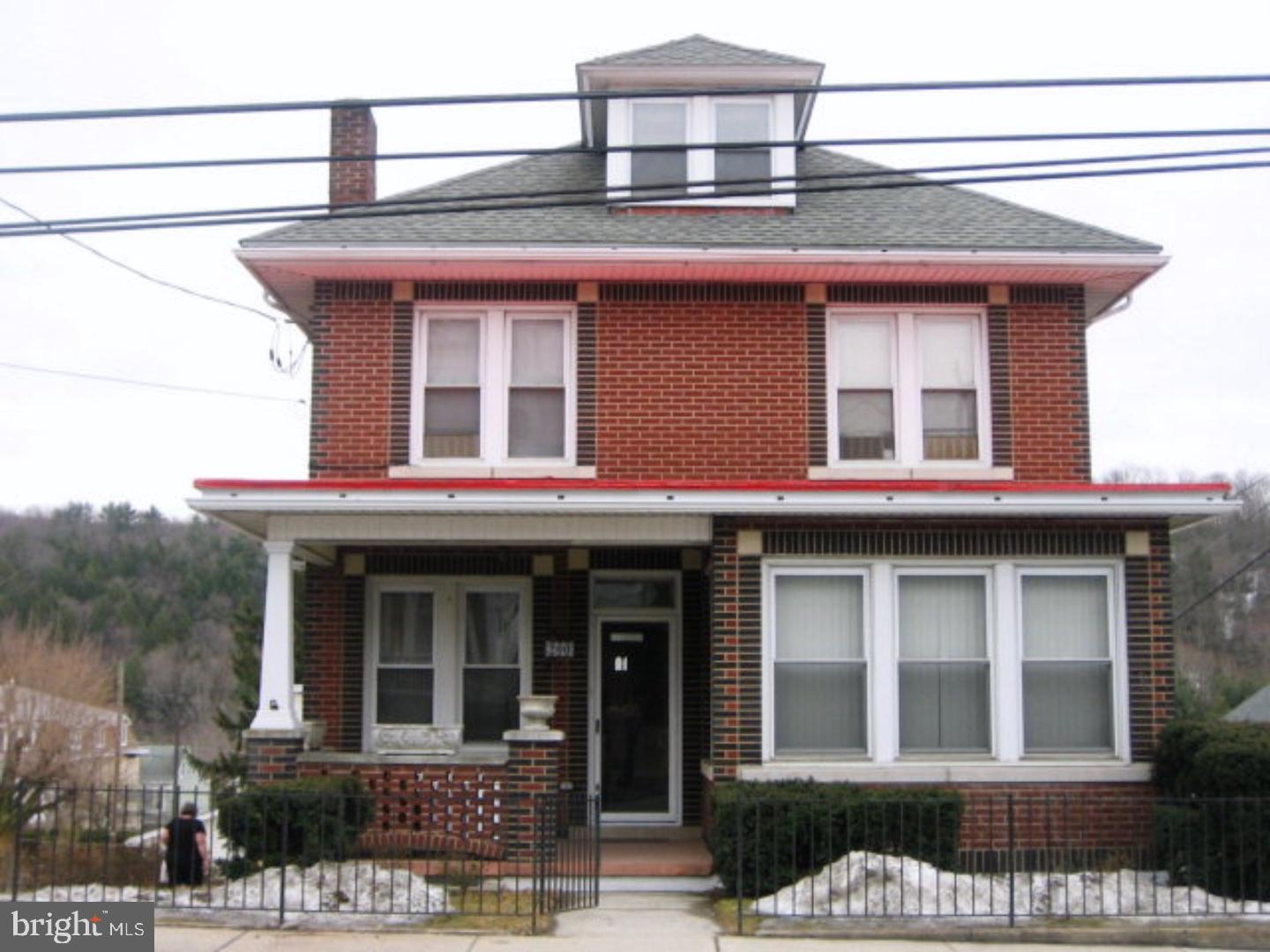 CUMBOLA - Residential